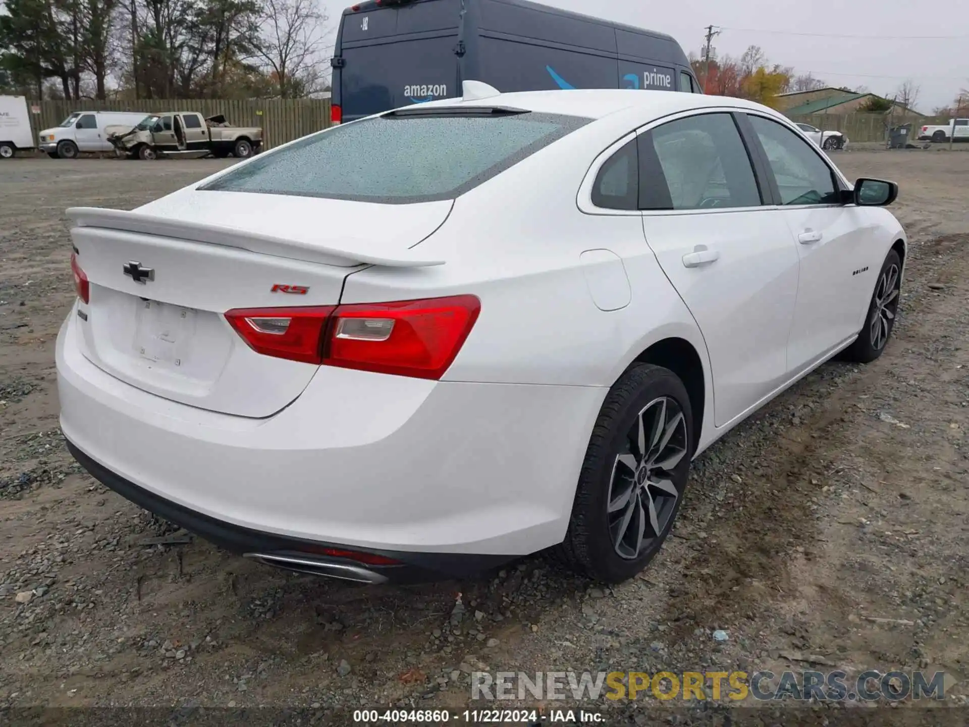 4 Photograph of a damaged car 1G1ZG5ST8NF212813 CHEVROLET MALIBU 2022