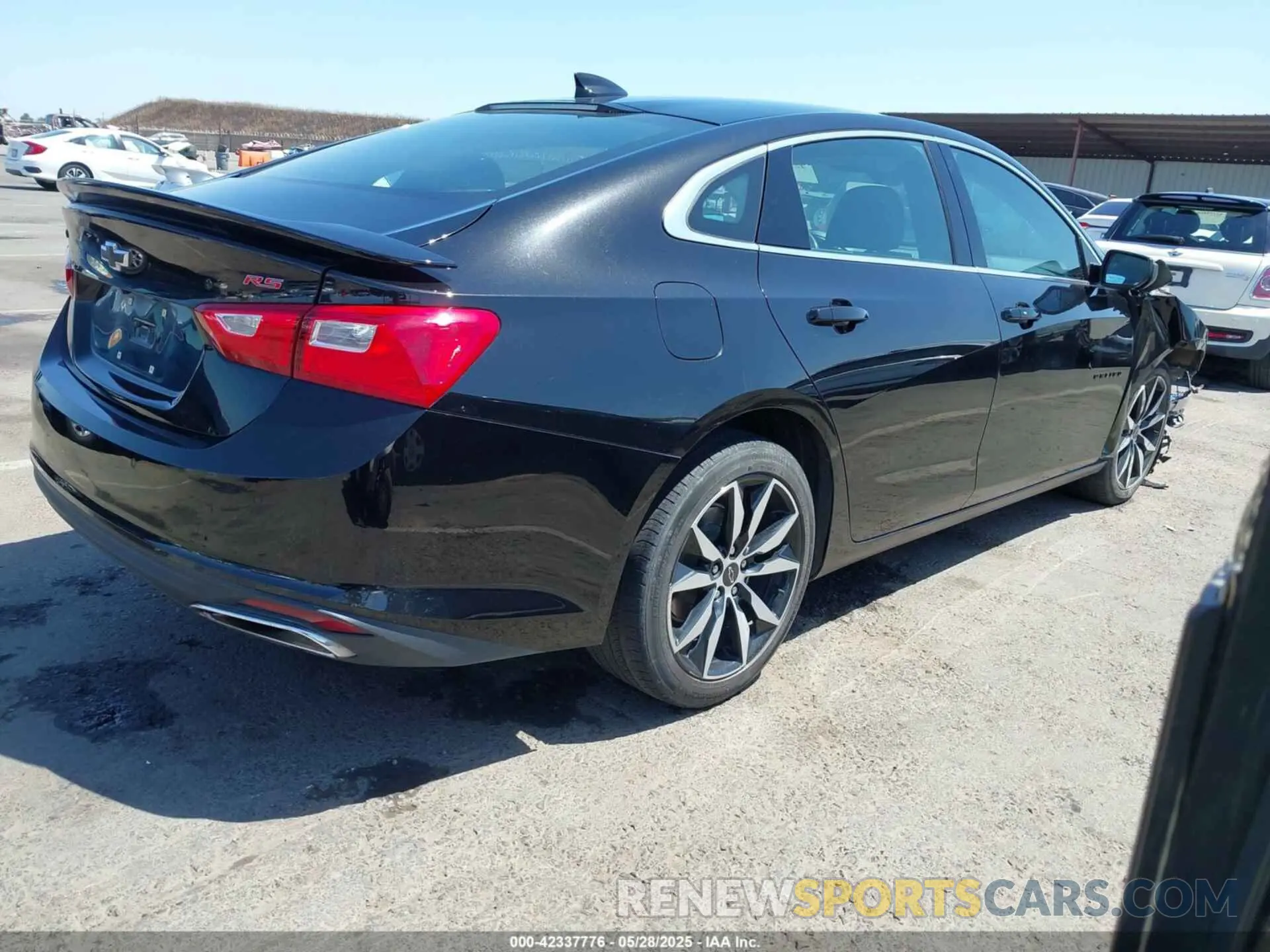 4 Photograph of a damaged car 1G1ZG5ST9NF102157 CHEVROLET MALIBU 2022