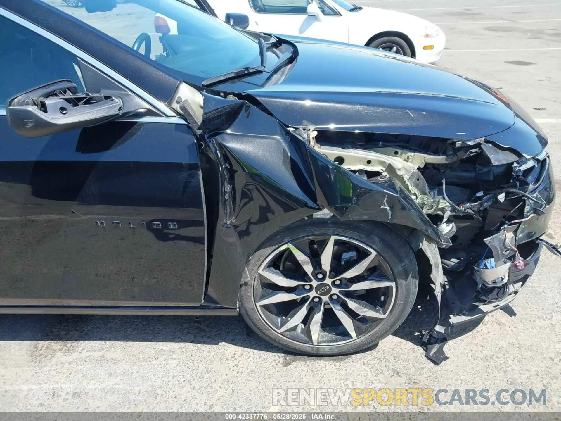 6 Photograph of a damaged car 1G1ZG5ST9NF102157 CHEVROLET MALIBU 2022