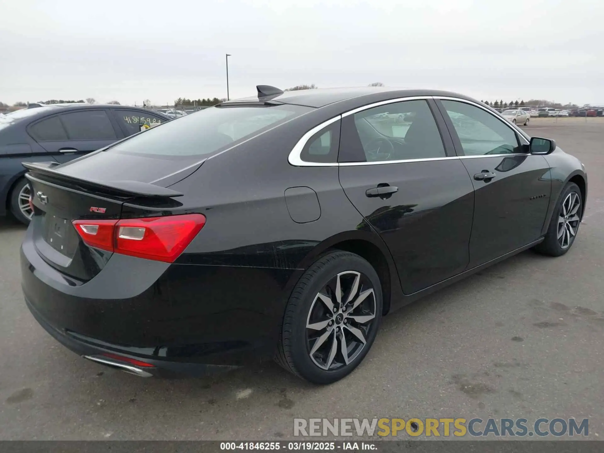 4 Photograph of a damaged car 1G1ZG5ST9NF206437 CHEVROLET MALIBU 2022
