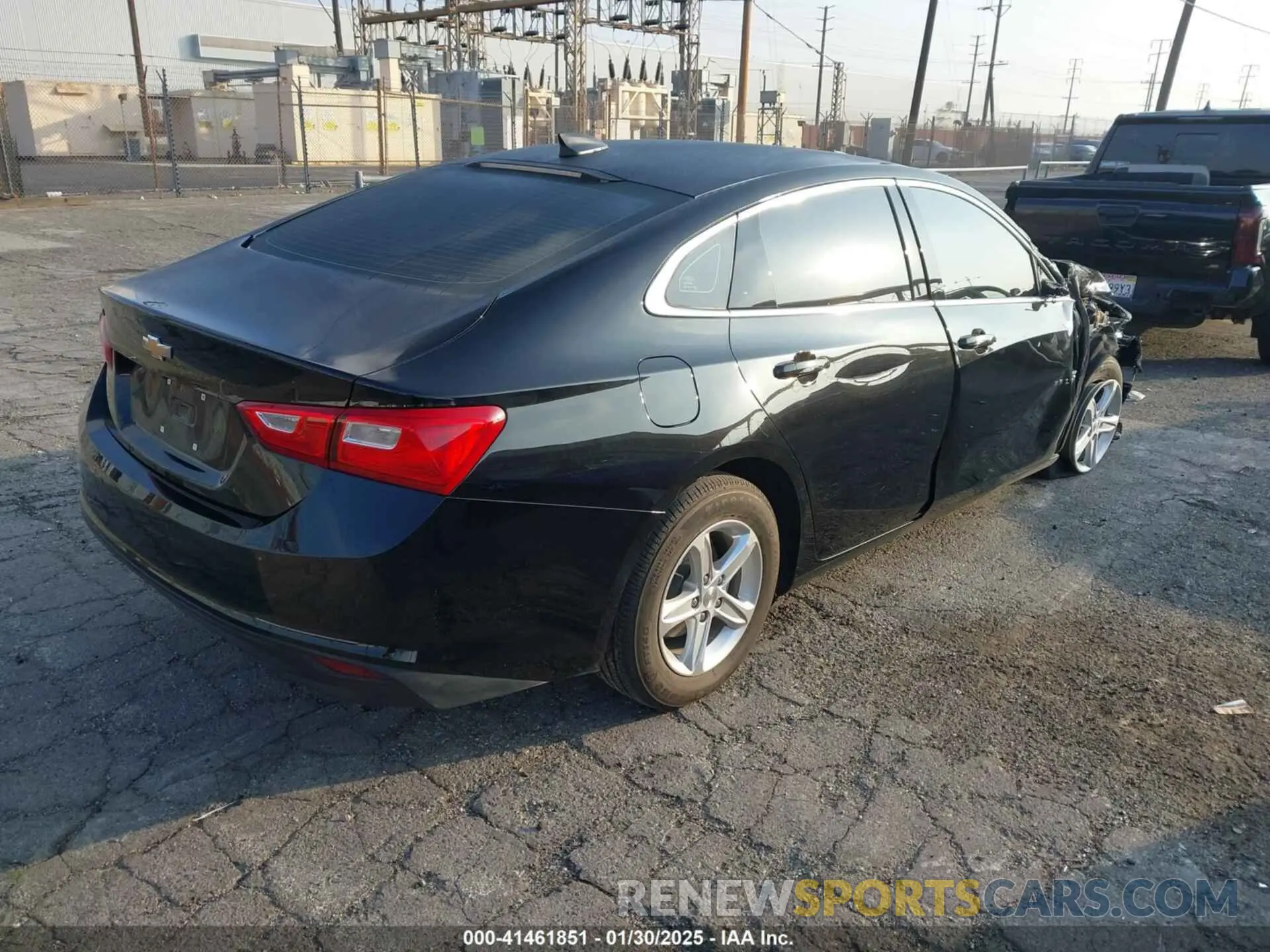 4 Photograph of a damaged car 1G1ZB5ST0PF124615 CHEVROLET MALIBU 2023