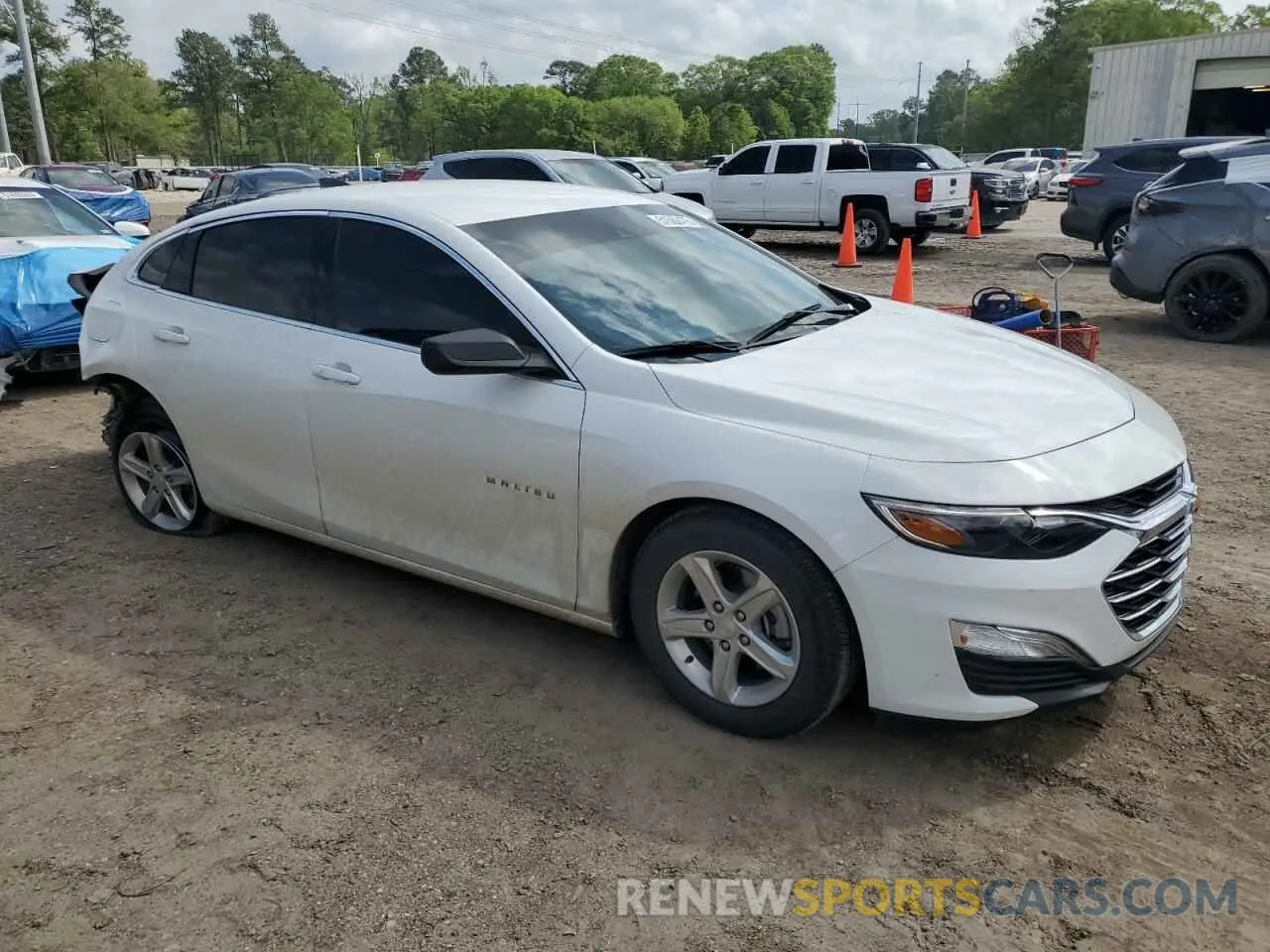 4 Photograph of a damaged car 1G1ZB5ST1PF253785 CHEVROLET MALIBU 2023