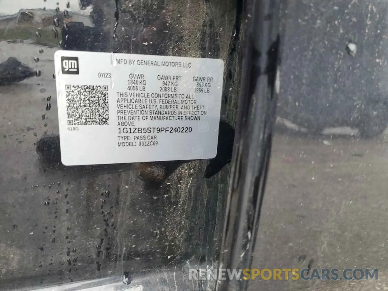 13 Photograph of a damaged car 1G1ZB5ST9PF240220 CHEVROLET MALIBU 2023