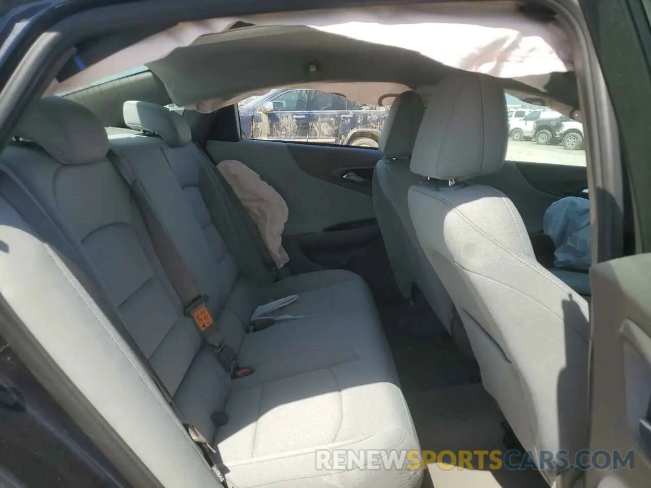 10 Photograph of a damaged car 1G1ZC5ST0PF128175 CHEVROLET MALIBU 2023