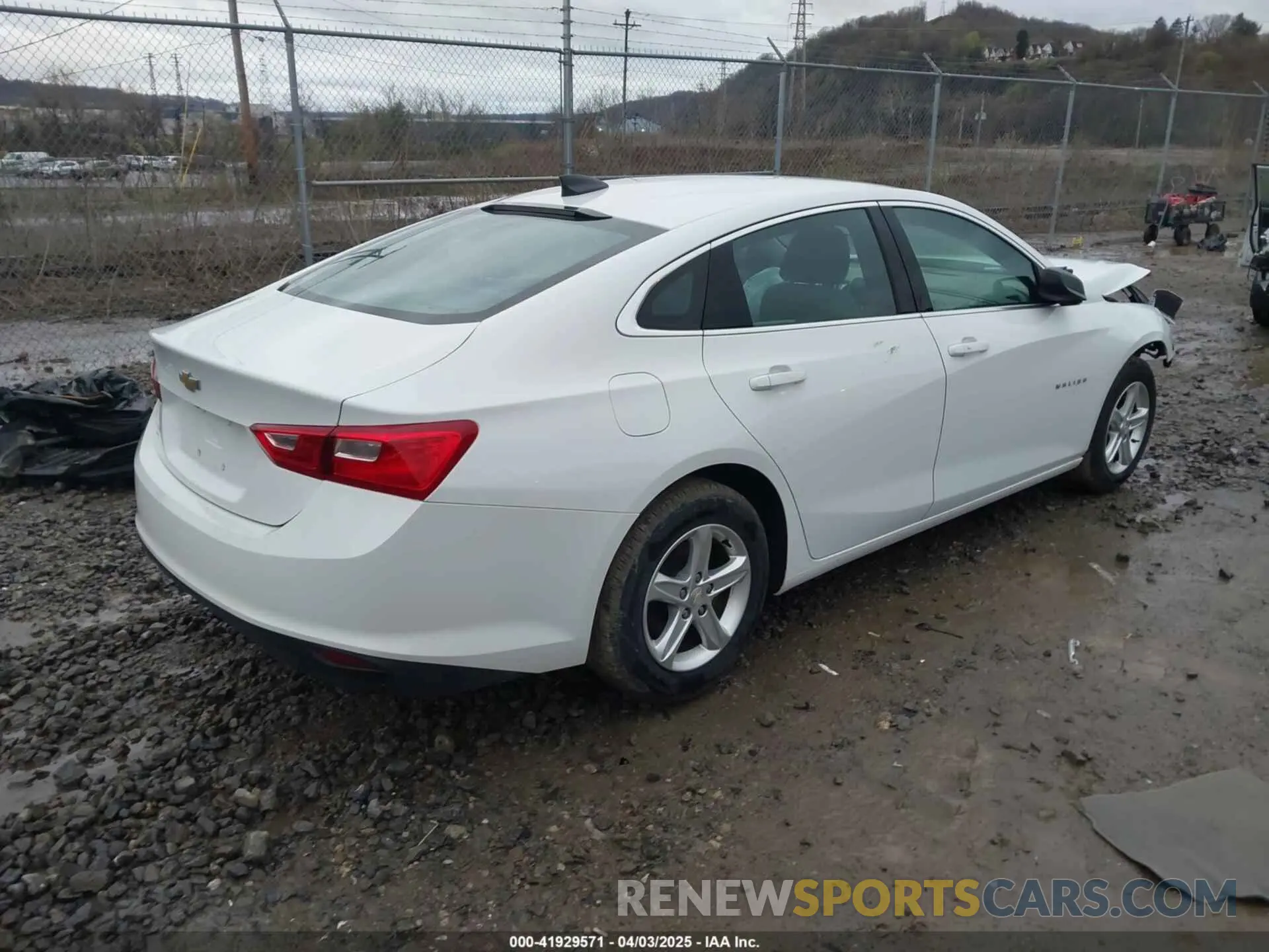 4 Photograph of a damaged car 1G1ZC5ST2PF112575 CHEVROLET MALIBU 2023