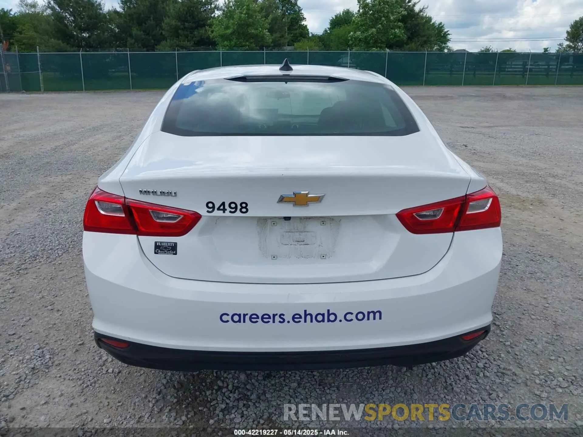 17 Photograph of a damaged car 1G1ZC5ST4PF213729 CHEVROLET MALIBU 2023