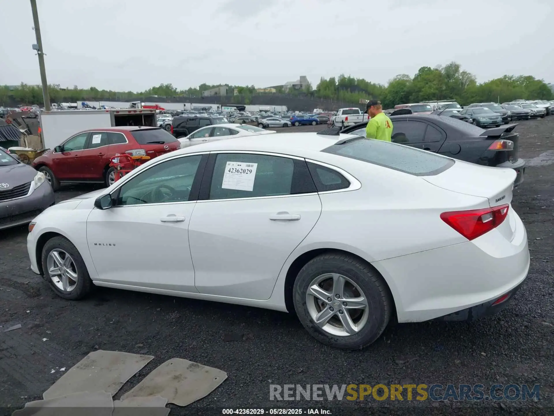 14 Photograph of a damaged car 1G1ZC5ST8PF112032 CHEVROLET MALIBU 2023