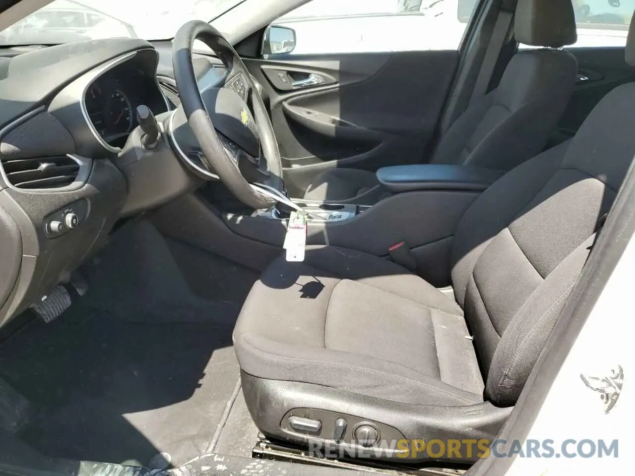 7 Photograph of a damaged car 1G1ZC5ST9PF153169 CHEVROLET MALIBU 2023