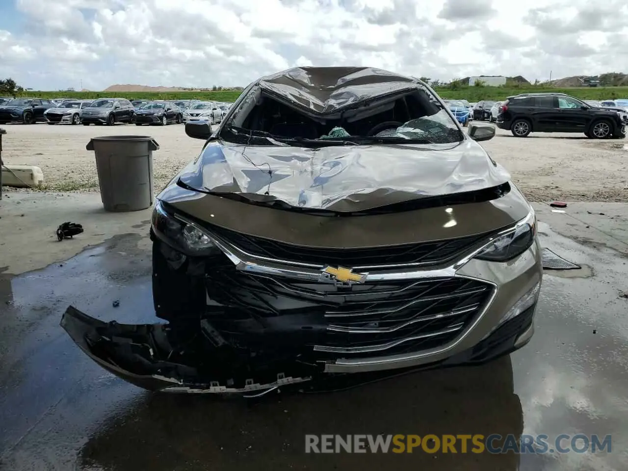 5 Photograph of a damaged car 1G1ZD5ST0PF136953 CHEVROLET MALIBU 2023