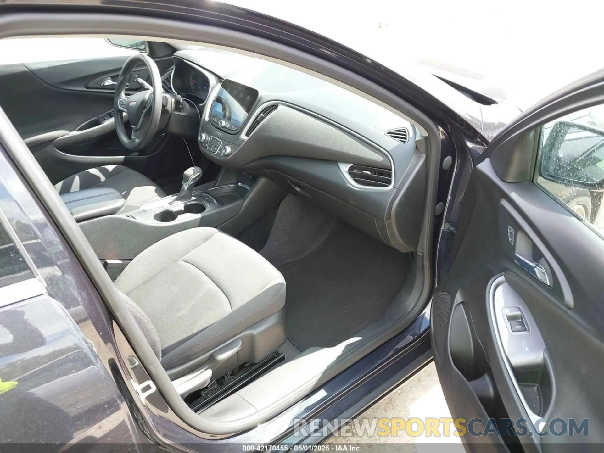 5 Photograph of a damaged car 1G1ZD5ST0PF182489 CHEVROLET MALIBU 2023