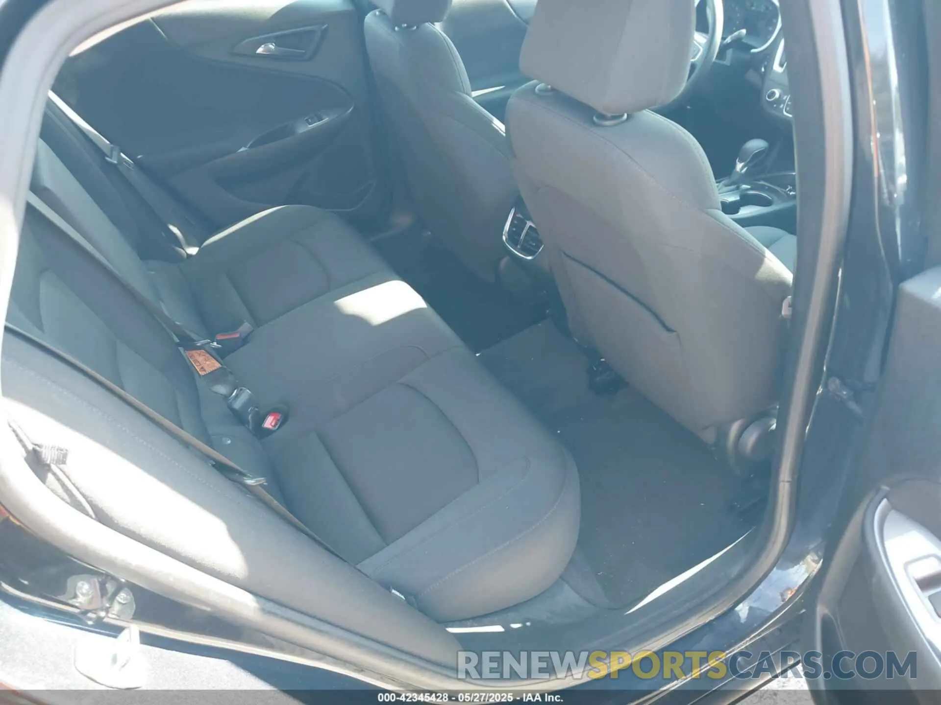 8 Photograph of a damaged car 1G1ZD5ST0PF208301 CHEVROLET MALIBU 2023
