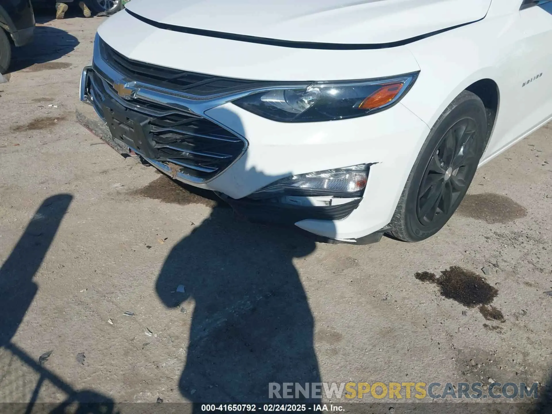 6 Photograph of a damaged car 1G1ZD5ST1PF149050 CHEVROLET MALIBU 2023
