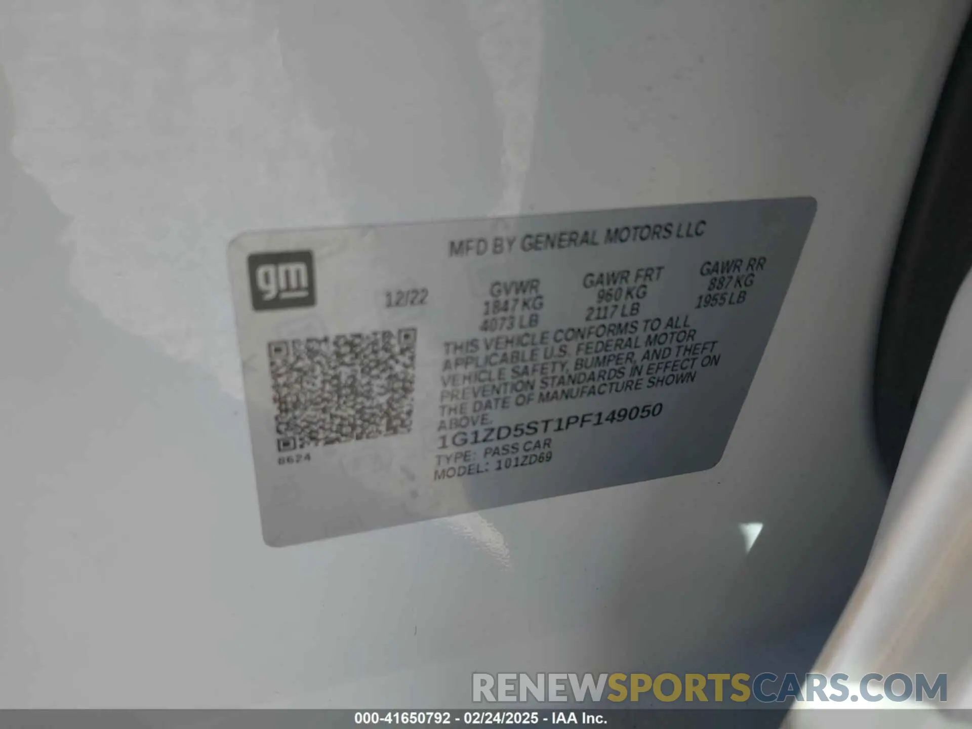 9 Photograph of a damaged car 1G1ZD5ST1PF149050 CHEVROLET MALIBU 2023