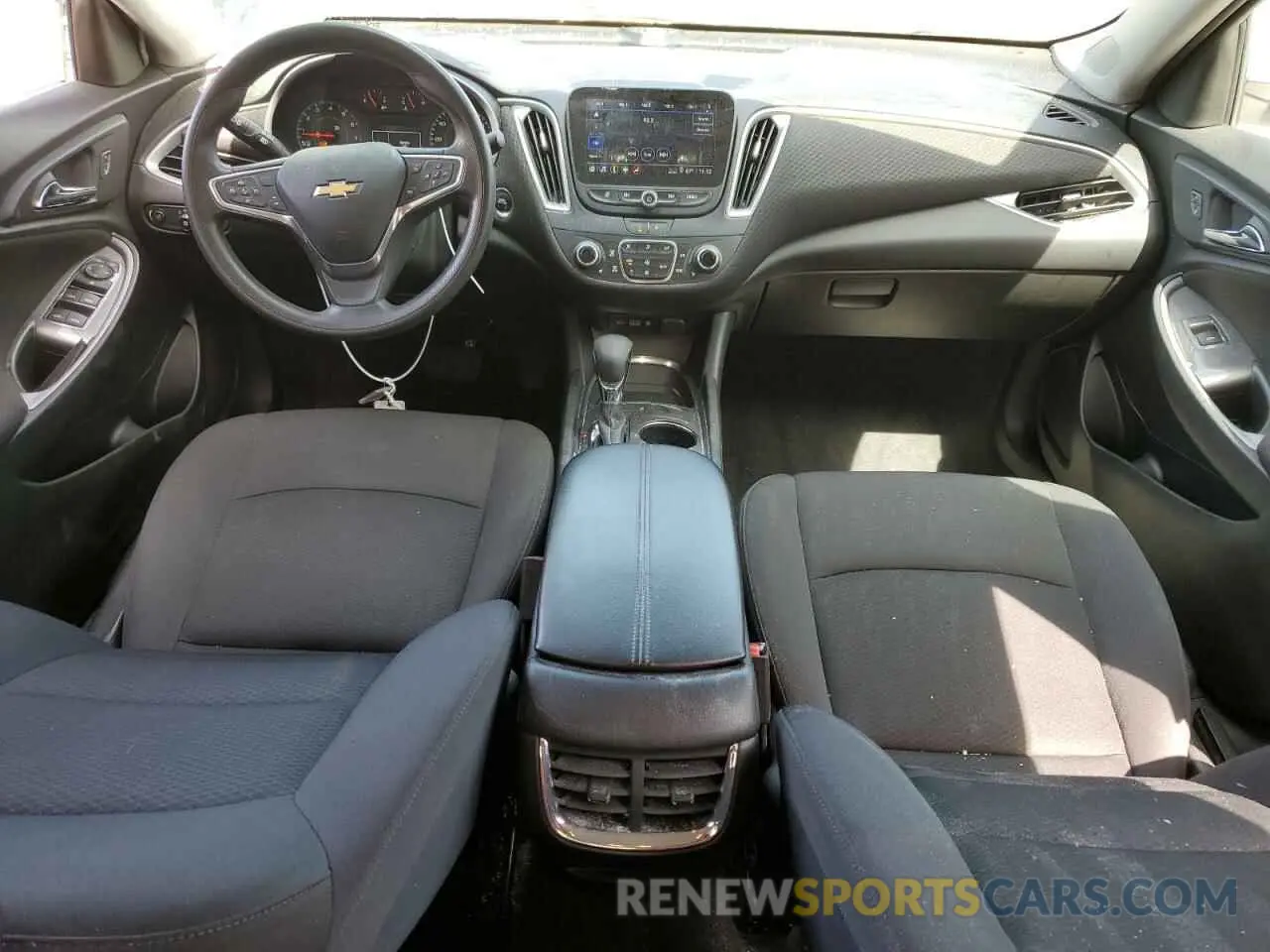 8 Photograph of a damaged car 1G1ZD5ST1PF154118 CHEVROLET MALIBU 2023