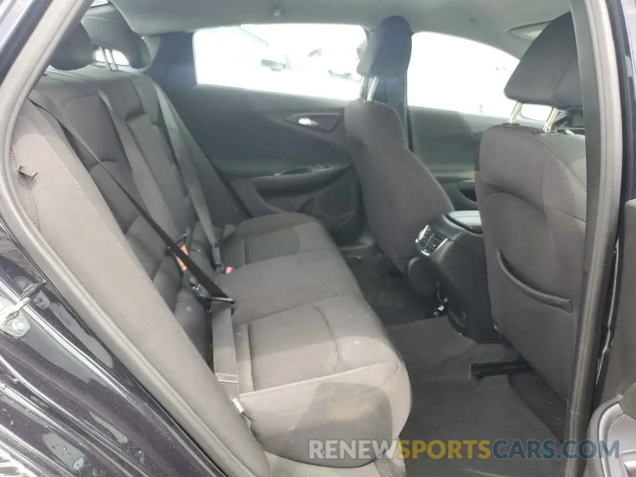 10 Photograph of a damaged car 1G1ZD5ST1PF208016 CHEVROLET MALIBU 2023