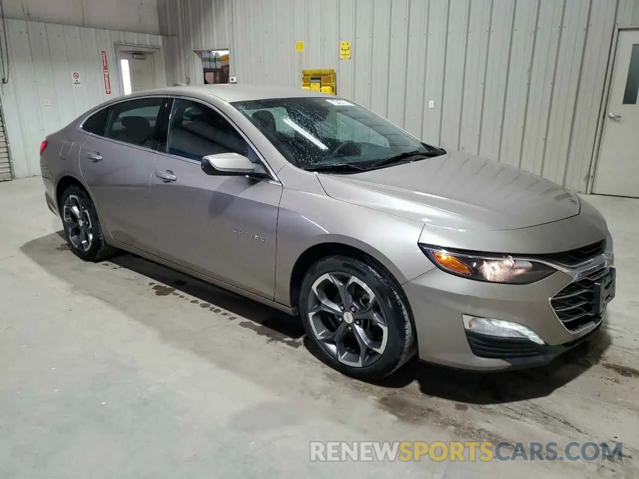 4 Photograph of a damaged car 1G1ZD5ST1PF218254 CHEVROLET MALIBU 2023