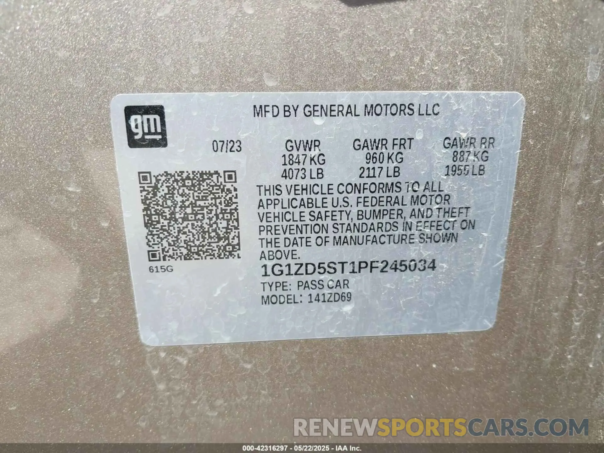 9 Photograph of a damaged car 1G1ZD5ST1PF245034 CHEVROLET MALIBU 2023