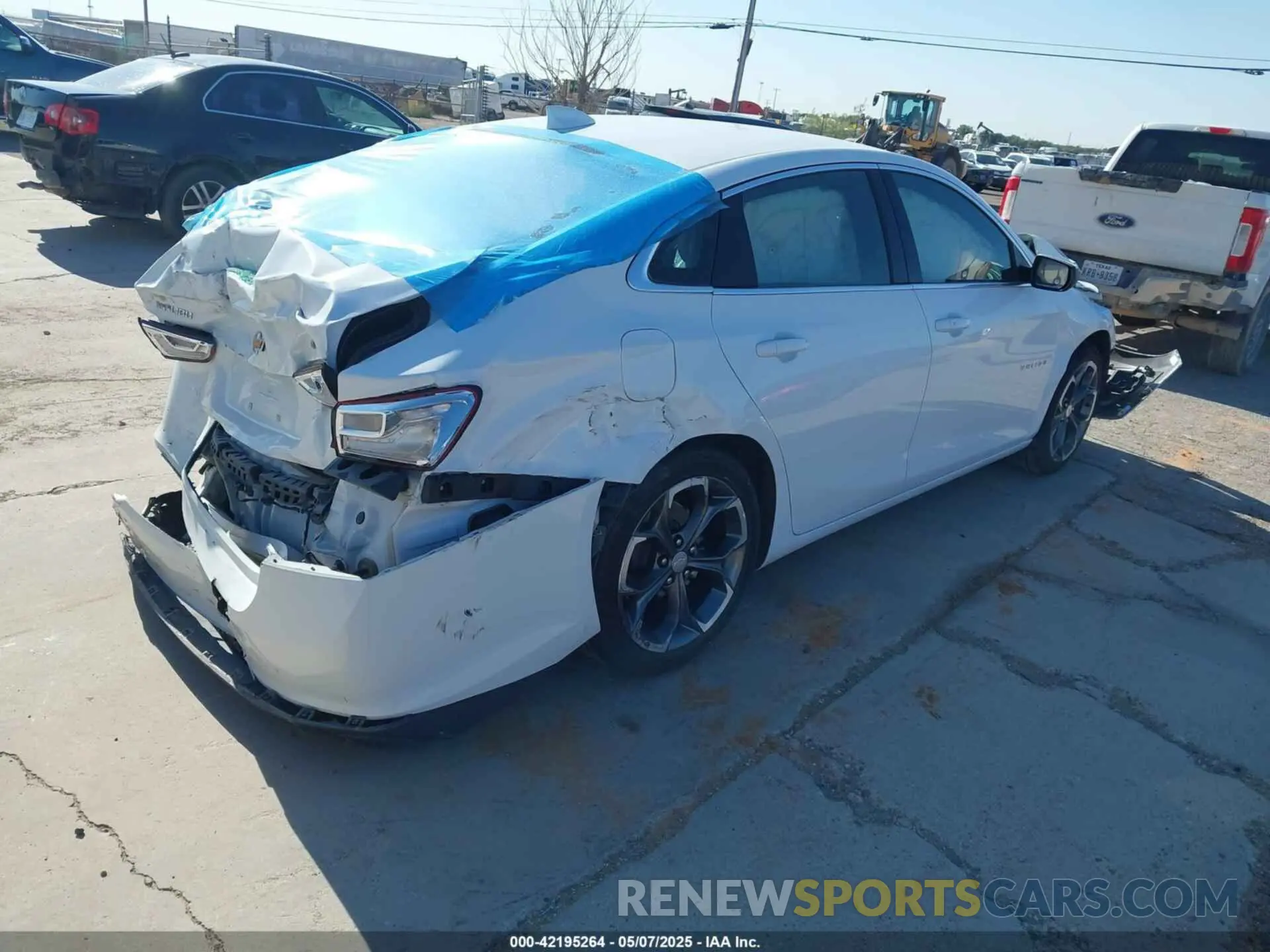 4 Photograph of a damaged car 1G1ZD5ST2PF185216 CHEVROLET MALIBU 2023