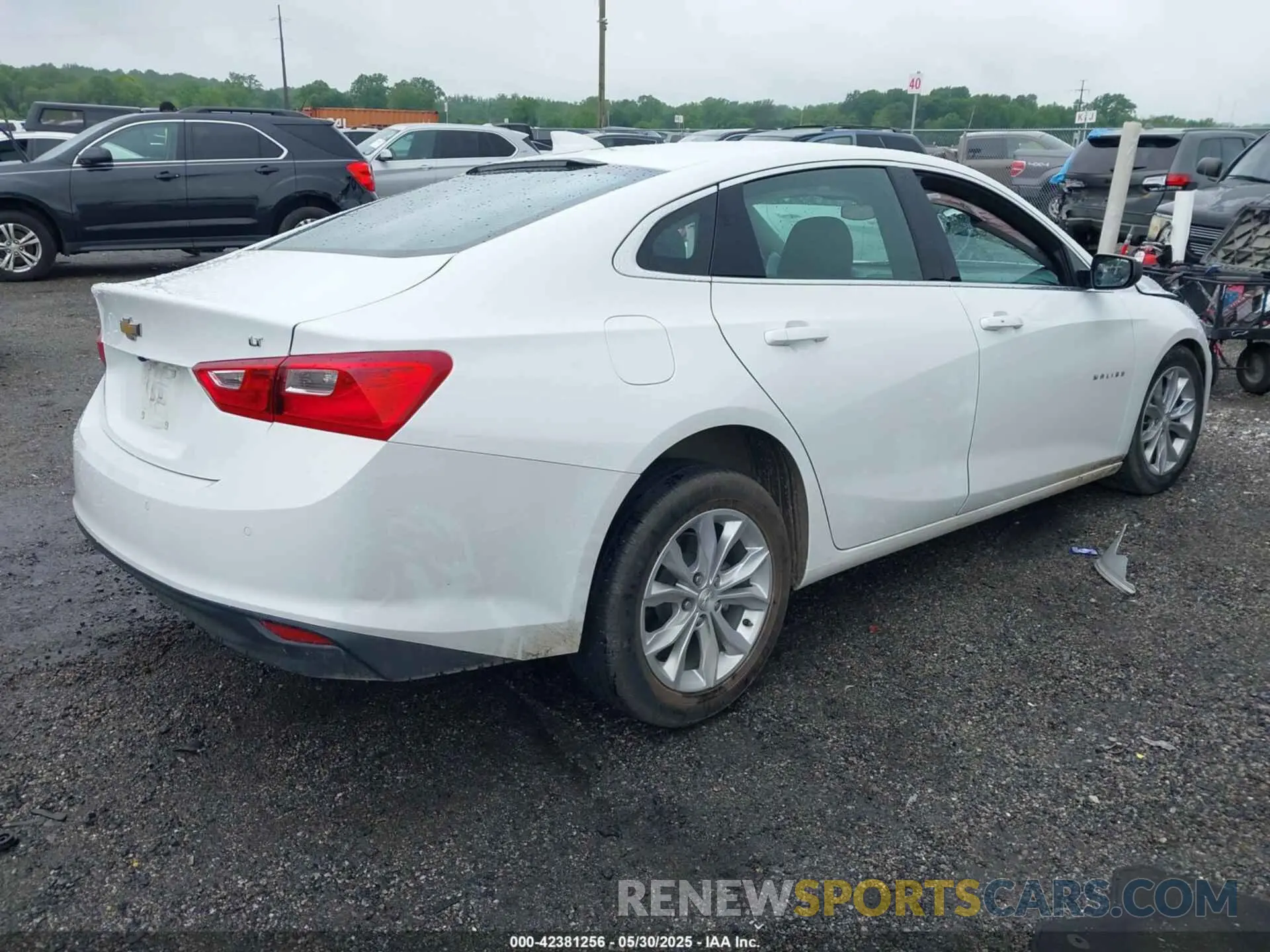 4 Photograph of a damaged car 1G1ZD5ST2PF189301 CHEVROLET MALIBU 2023
