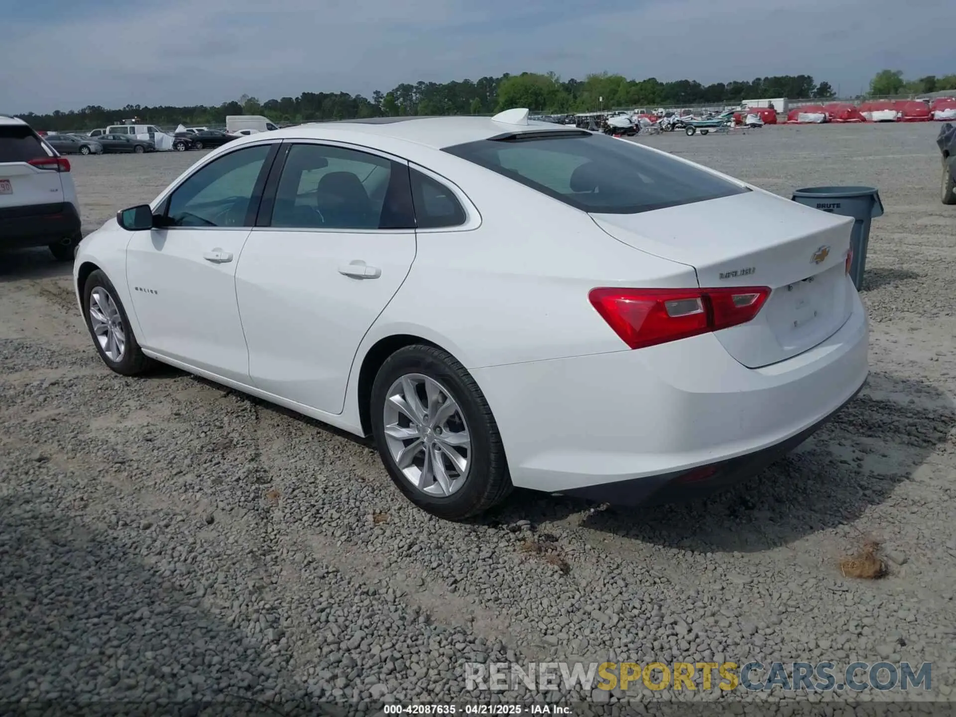 3 Photograph of a damaged car 1G1ZD5ST2PF215105 CHEVROLET MALIBU 2023