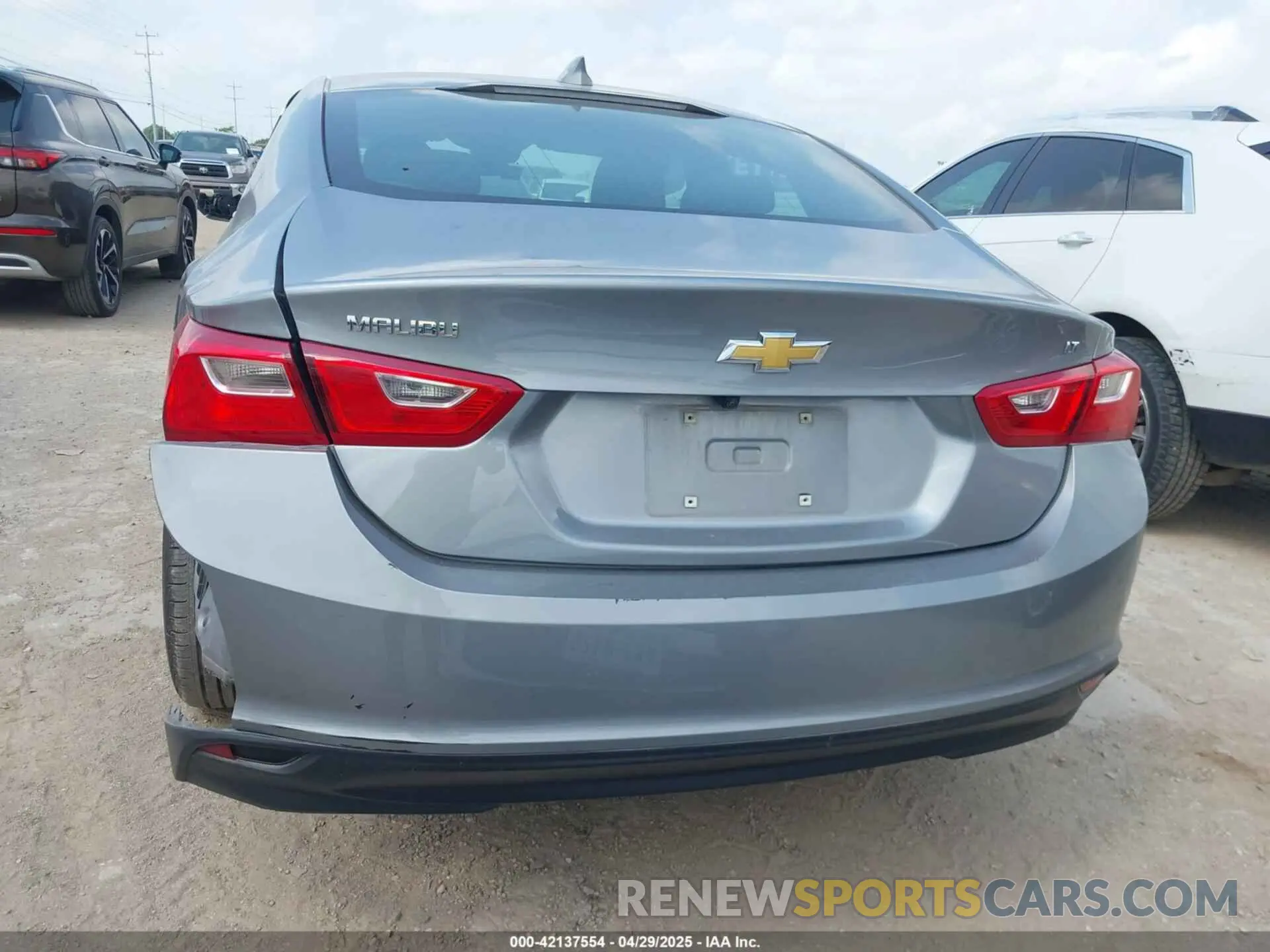 16 Photograph of a damaged car 1G1ZD5ST3PF230907 CHEVROLET MALIBU 2023