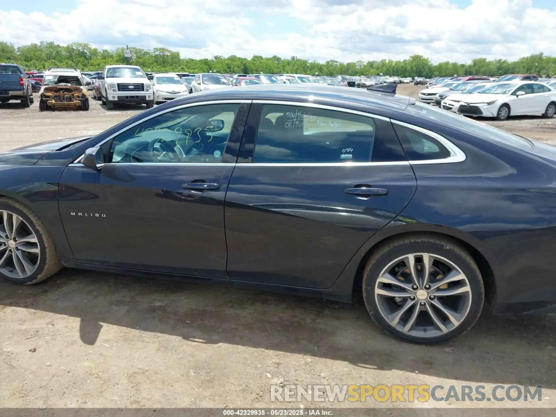 14 Photograph of a damaged car 1G1ZD5ST4PF183418 CHEVROLET MALIBU 2023