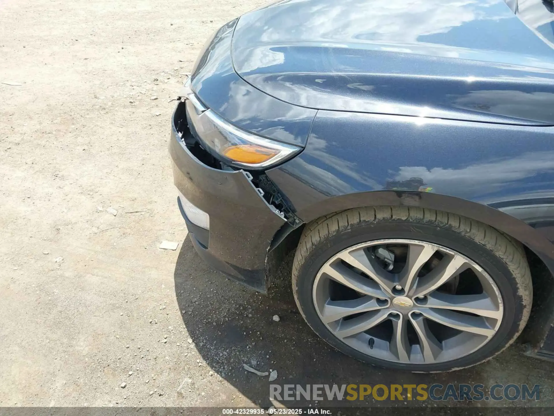 17 Photograph of a damaged car 1G1ZD5ST4PF183418 CHEVROLET MALIBU 2023