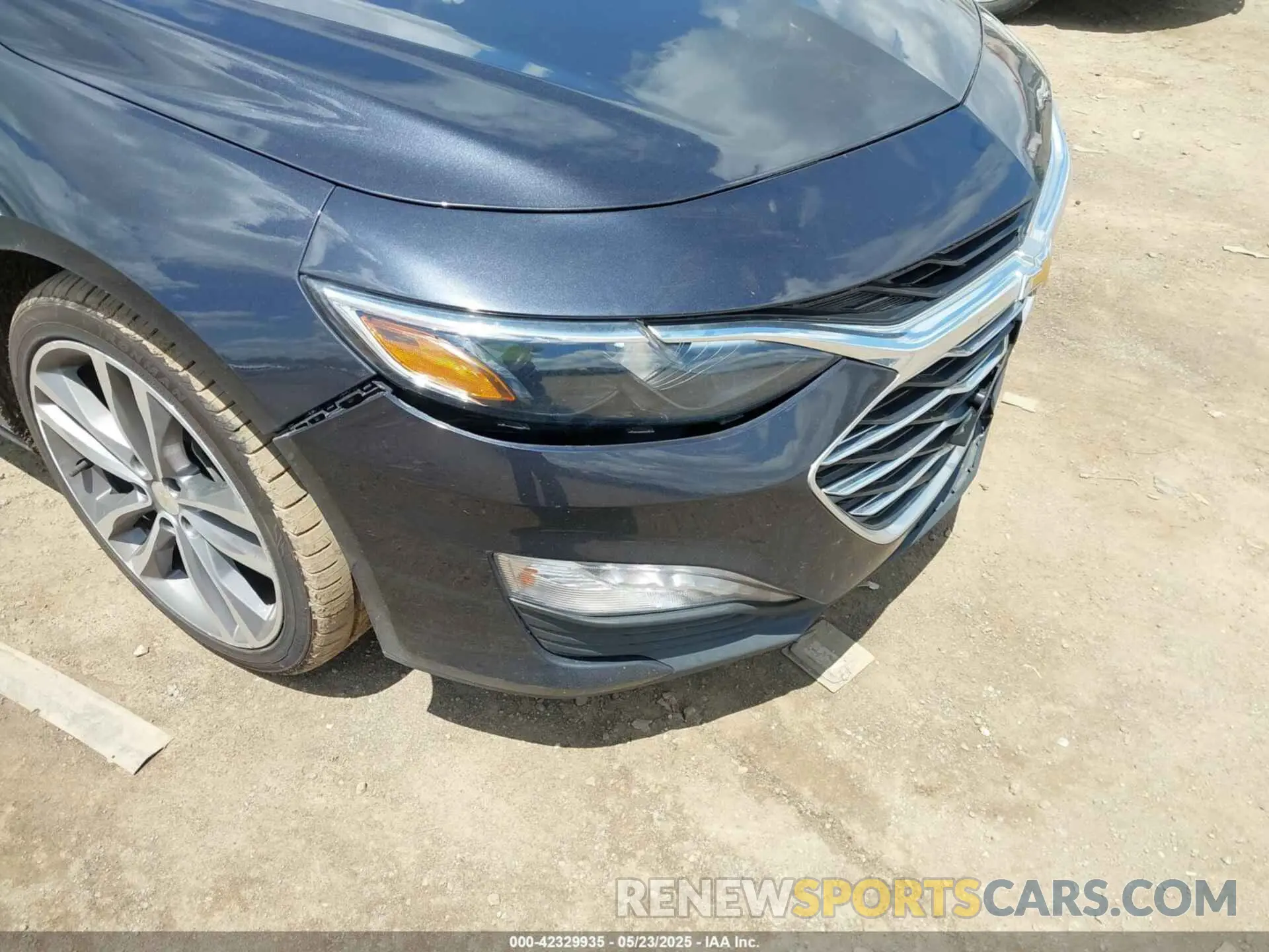 18 Photograph of a damaged car 1G1ZD5ST4PF183418 CHEVROLET MALIBU 2023