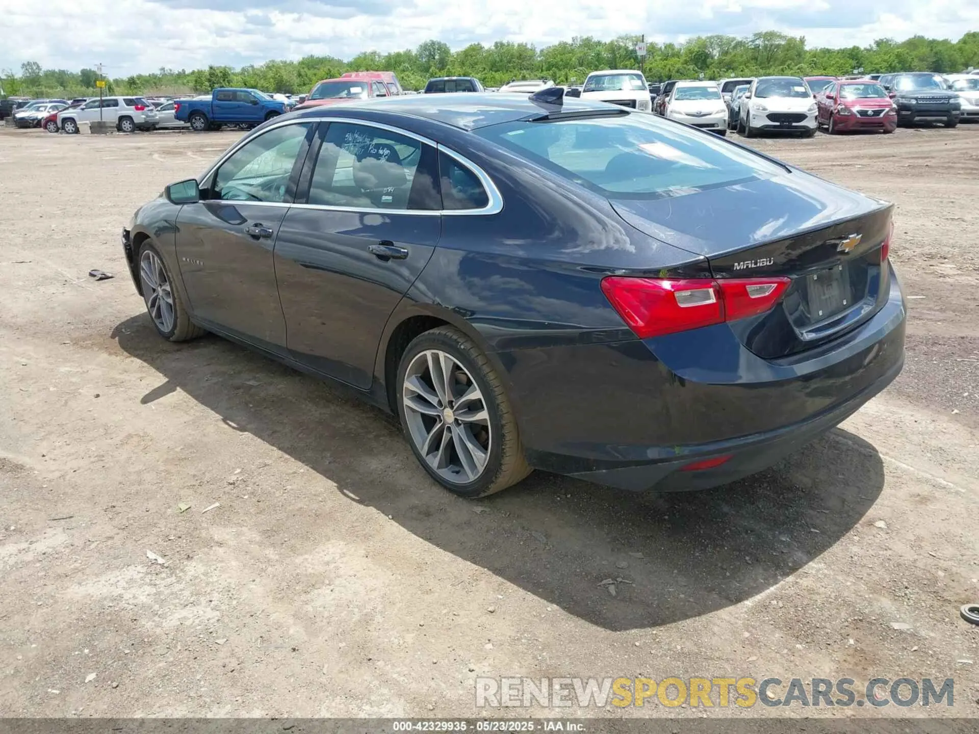3 Photograph of a damaged car 1G1ZD5ST4PF183418 CHEVROLET MALIBU 2023