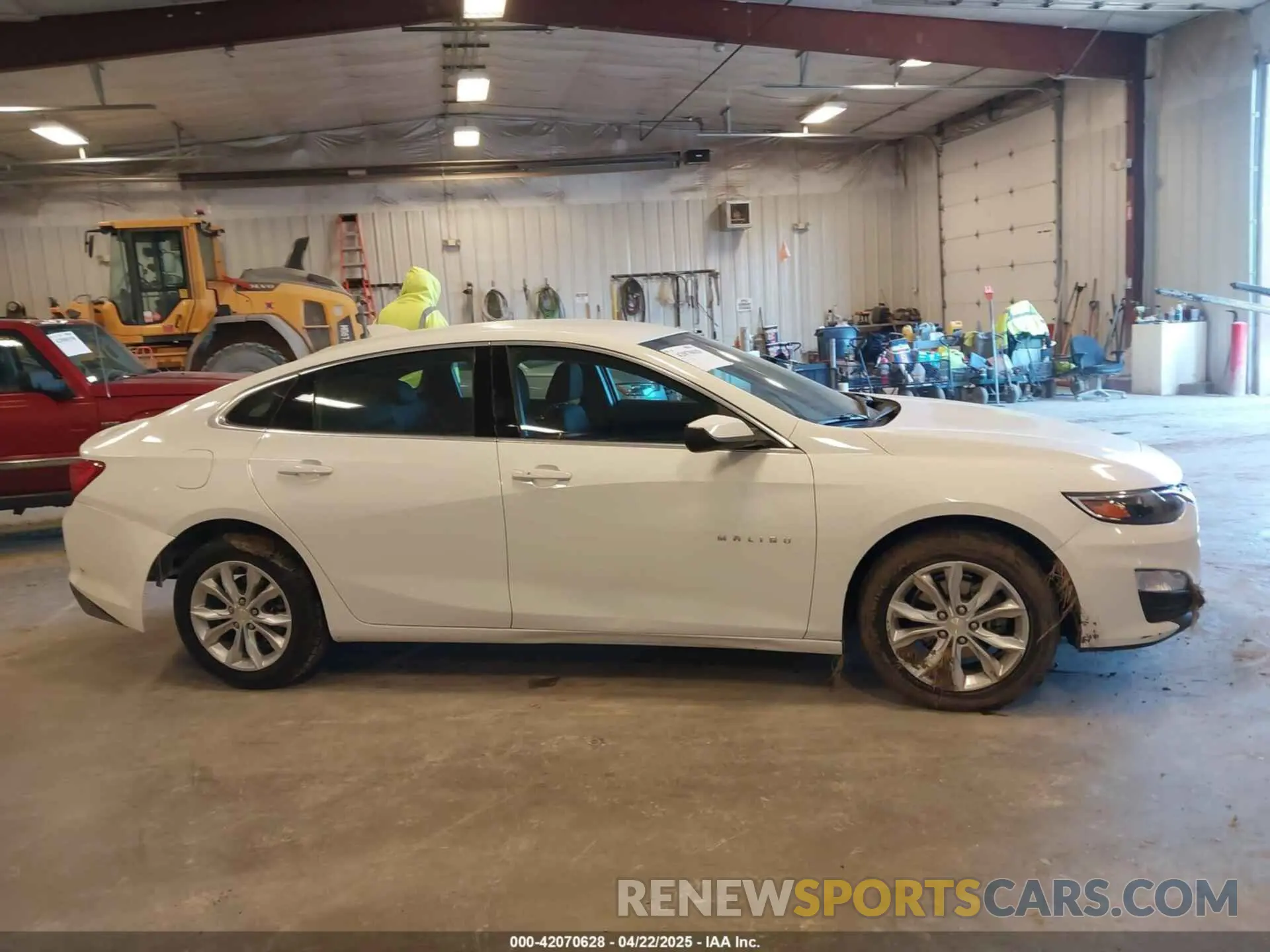 14 Photograph of a damaged car 1G1ZD5ST4PF189008 CHEVROLET MALIBU 2023