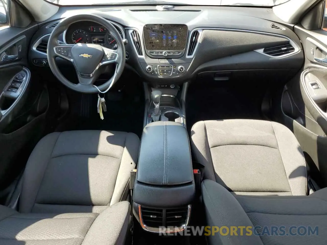8 Photograph of a damaged car 1G1ZD5ST4PF208088 CHEVROLET MALIBU 2023