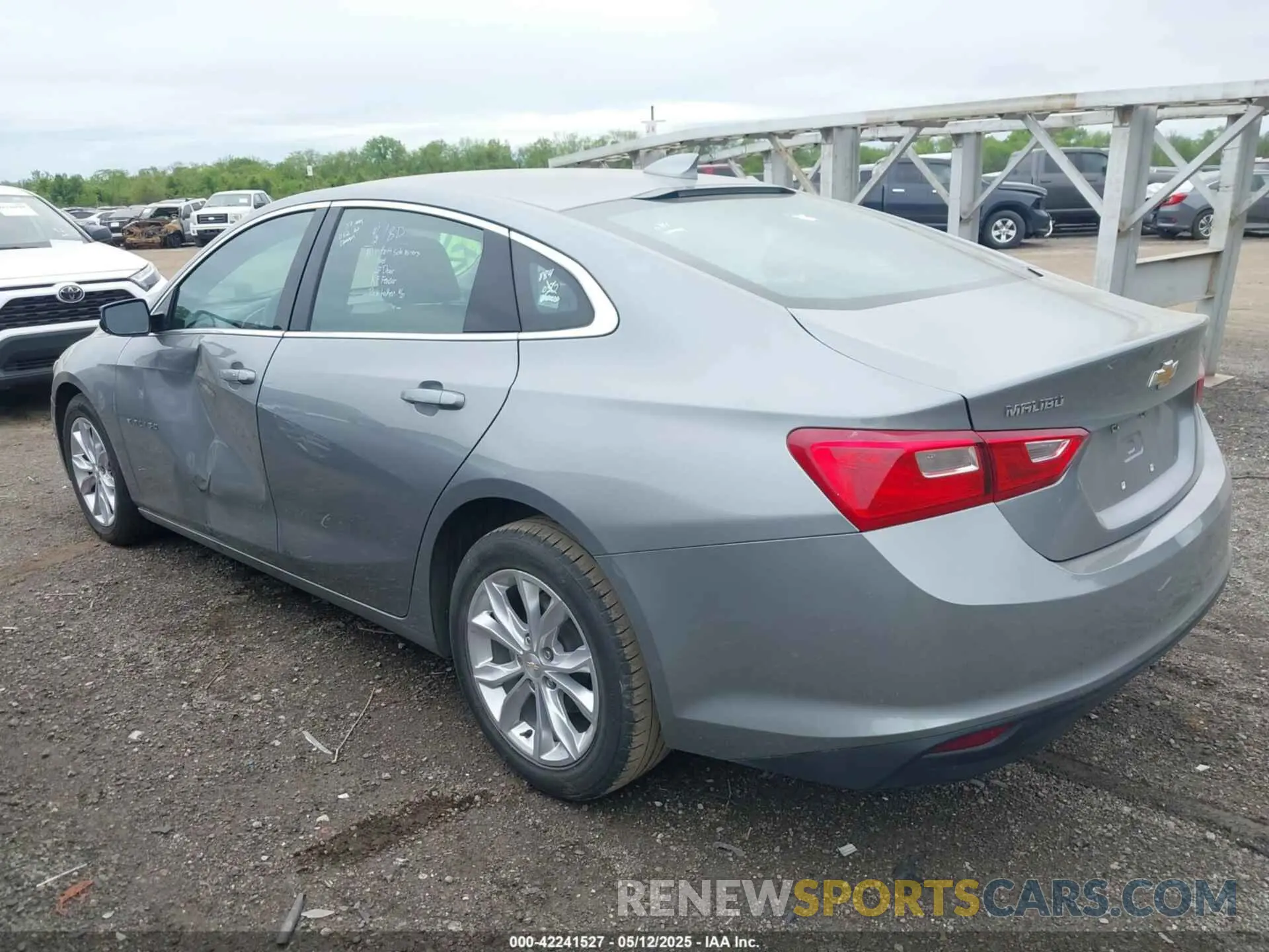 3 Photograph of a damaged car 1G1ZD5ST4PF235355 CHEVROLET MALIBU 2023