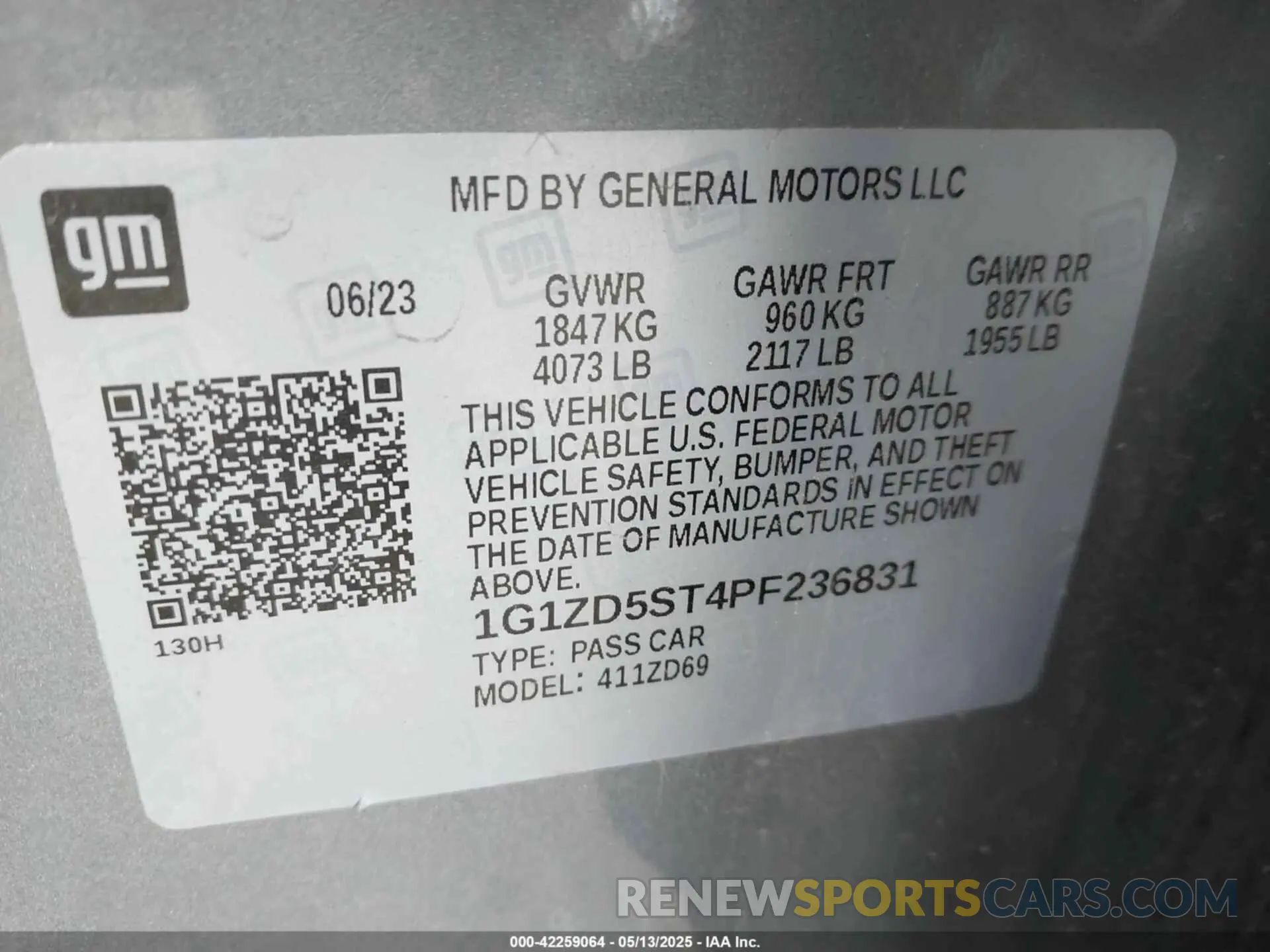 9 Photograph of a damaged car 1G1ZD5ST4PF236831 CHEVROLET MALIBU 2023