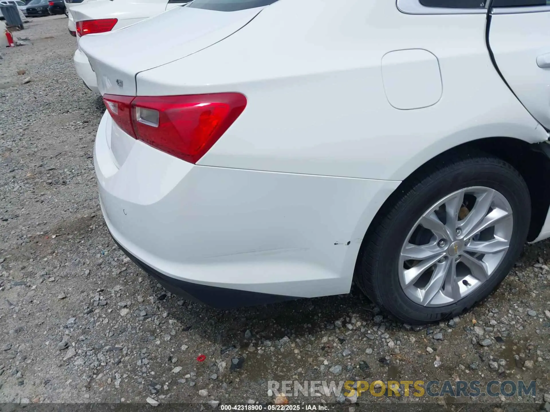 17 Photograph of a damaged car 1G1ZD5ST5PF143784 CHEVROLET MALIBU 2023
