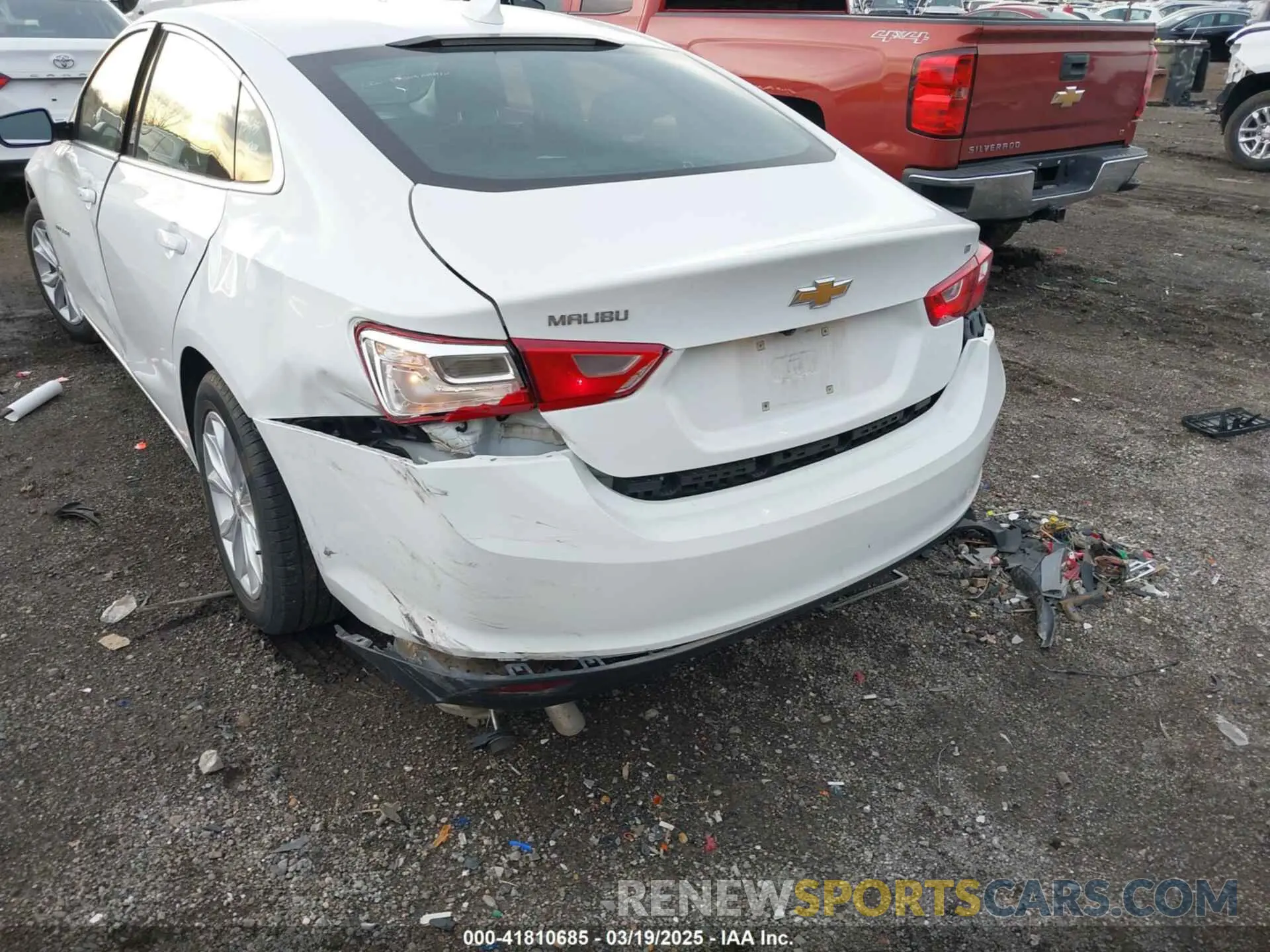 18 Photograph of a damaged car 1G1ZD5ST5PF171312 CHEVROLET MALIBU 2023