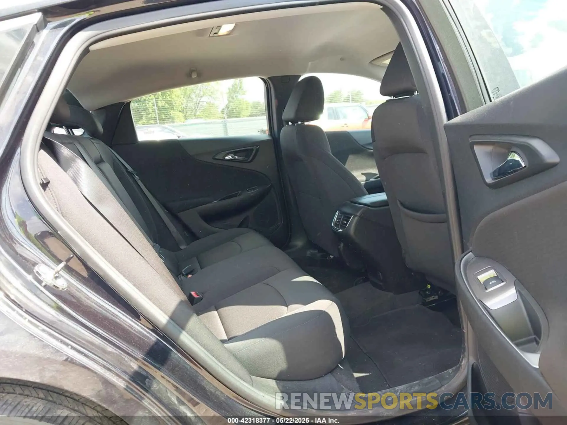 8 Photograph of a damaged car 1G1ZD5ST5PF179197 CHEVROLET MALIBU 2023