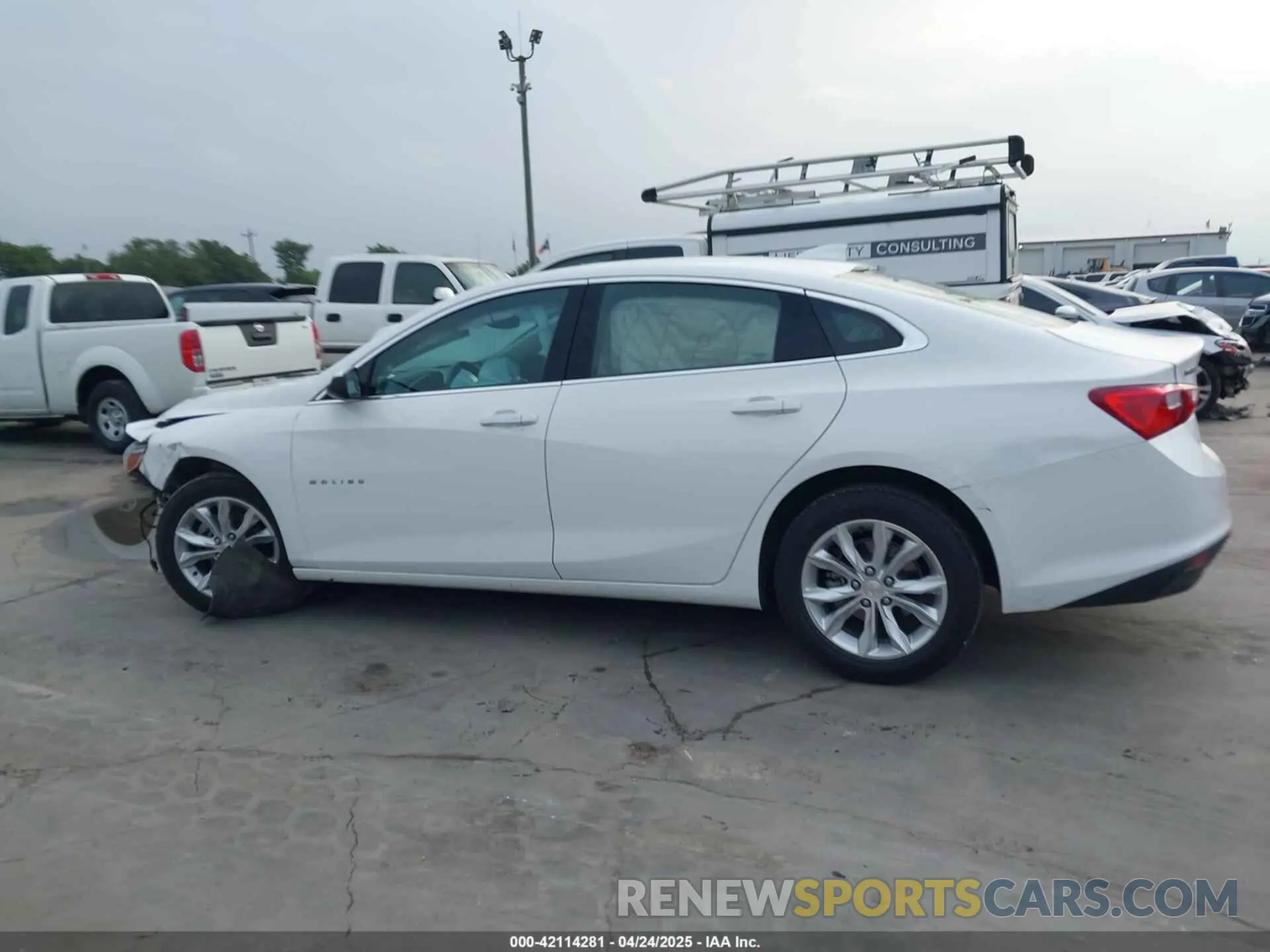 14 Photograph of a damaged car 1G1ZD5ST5PF222100 CHEVROLET MALIBU 2023