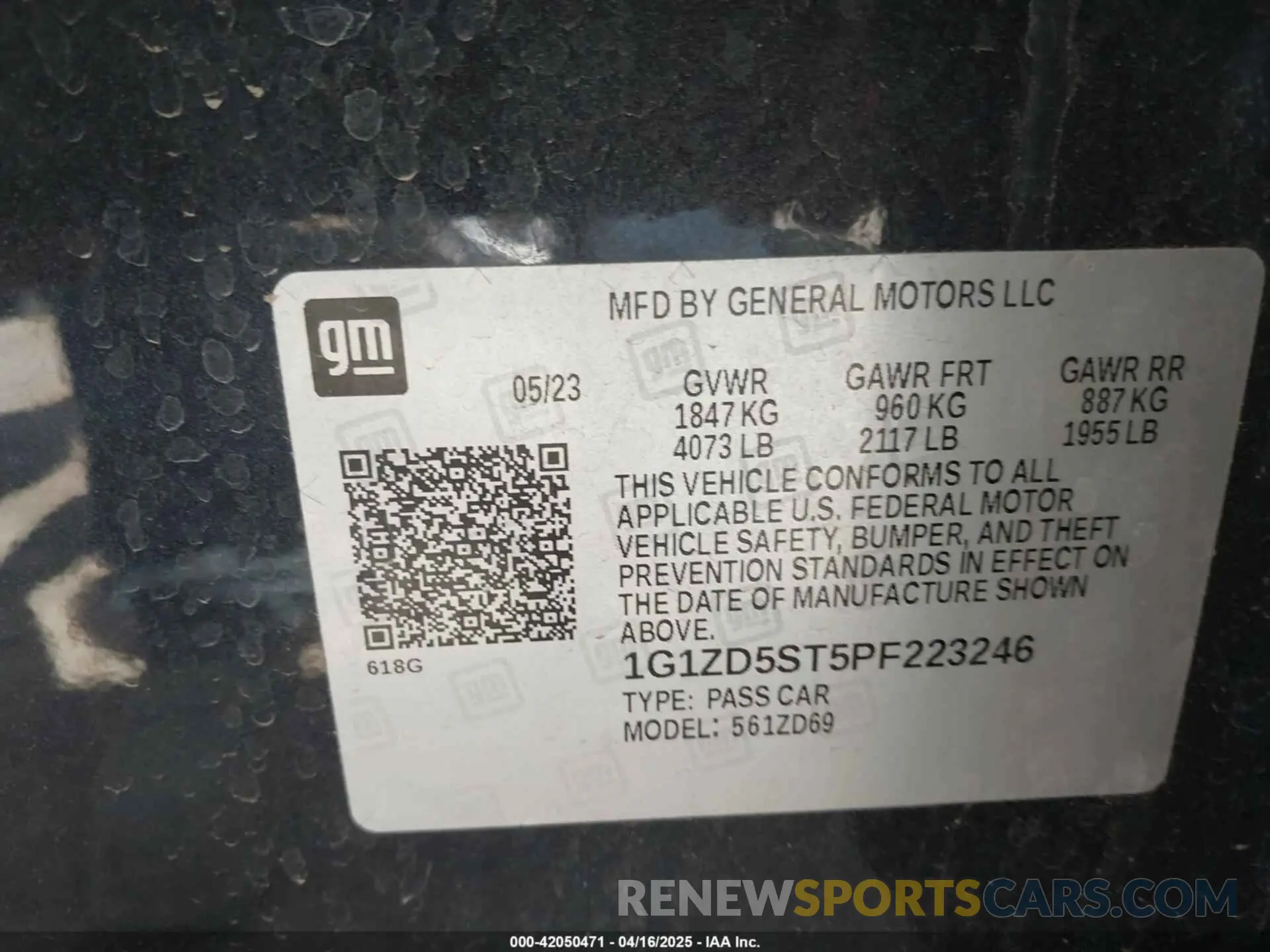 9 Photograph of a damaged car 1G1ZD5ST5PF223246 CHEVROLET MALIBU 2023