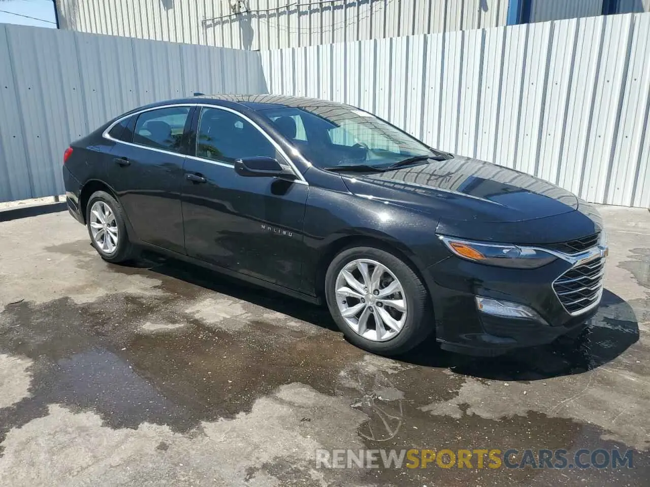4 Photograph of a damaged car 1G1ZD5ST5PF224946 CHEVROLET MALIBU 2023