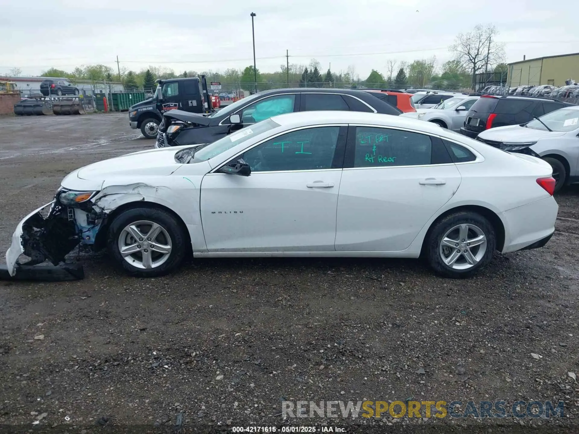 14 Photograph of a damaged car 1G1ZD5ST5PF229709 CHEVROLET MALIBU 2023