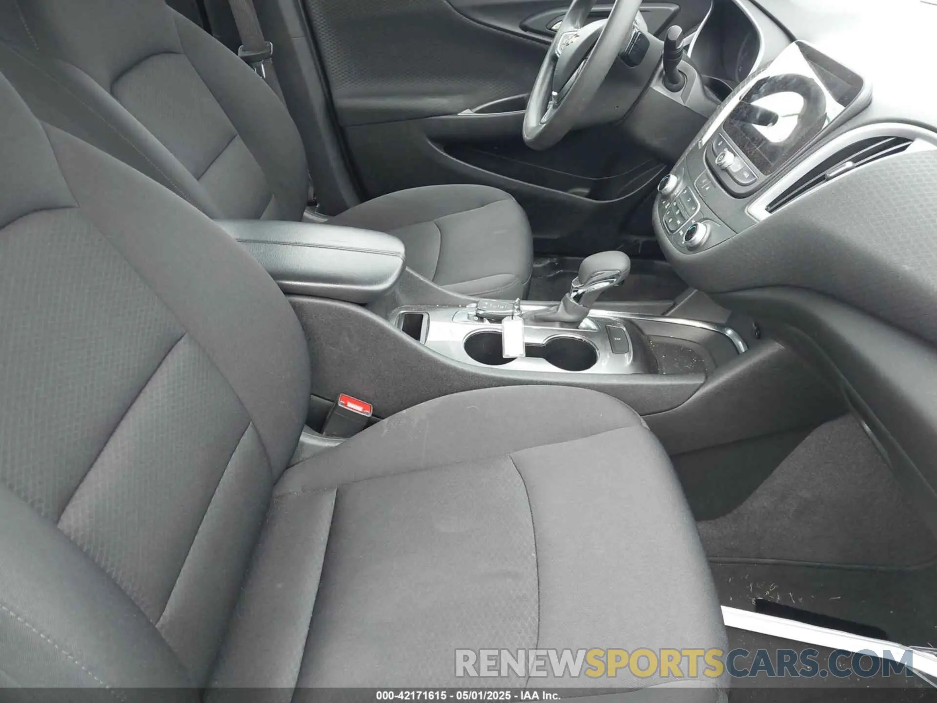 5 Photograph of a damaged car 1G1ZD5ST5PF229709 CHEVROLET MALIBU 2023
