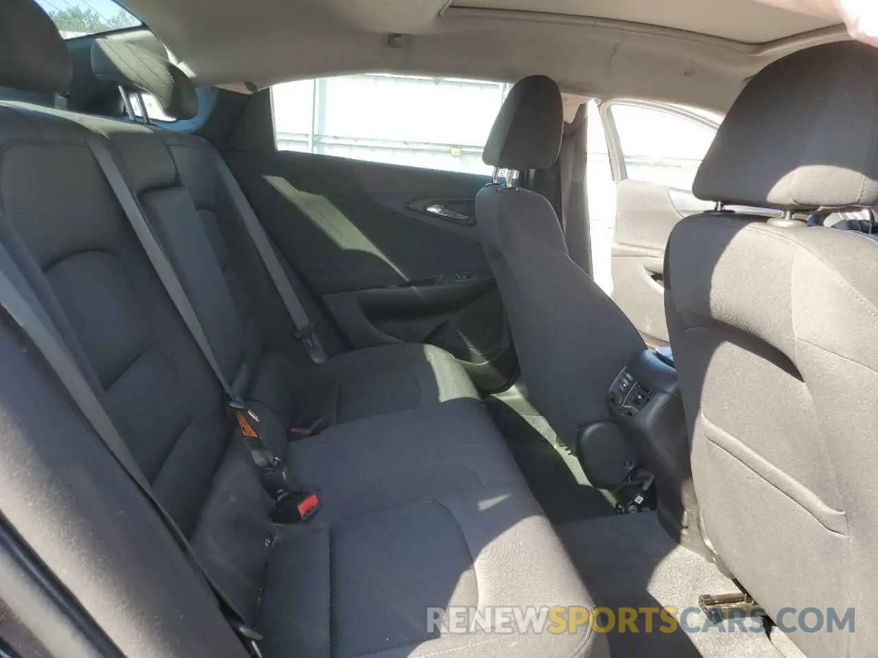 10 Photograph of a damaged car 1G1ZD5ST6PF155006 CHEVROLET MALIBU 2023