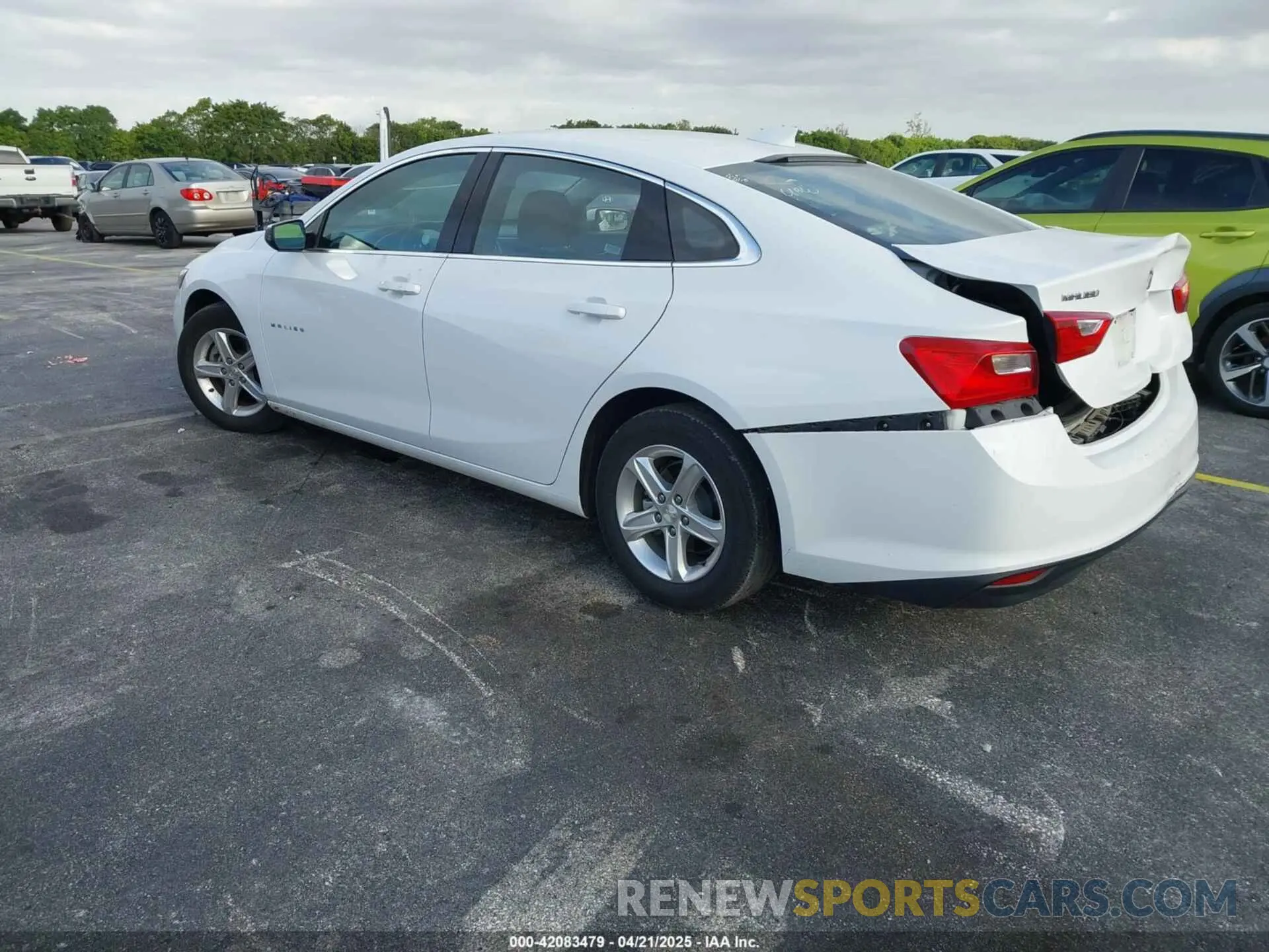 3 Photograph of a damaged car 1G1ZD5ST6PF207394 CHEVROLET MALIBU 2023
