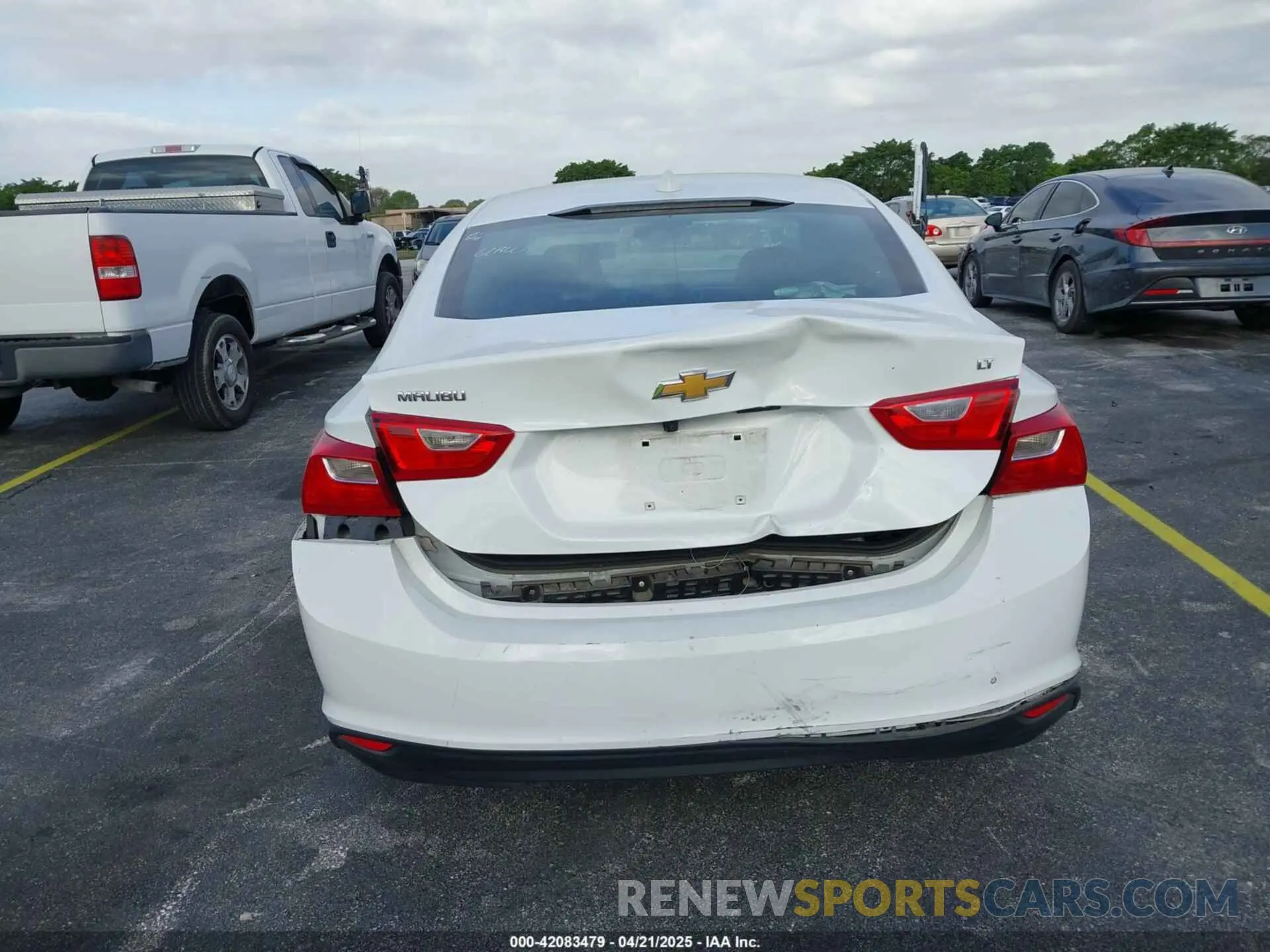 6 Photograph of a damaged car 1G1ZD5ST6PF207394 CHEVROLET MALIBU 2023