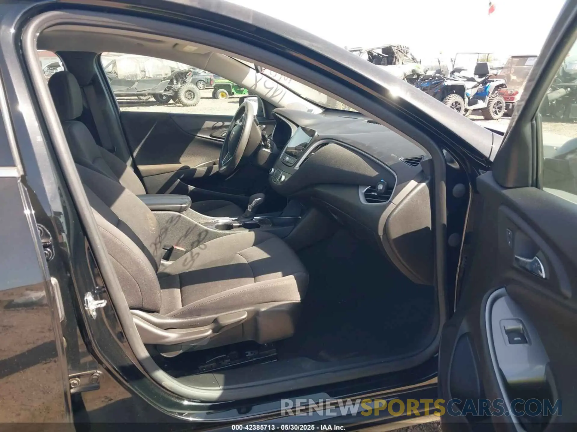 5 Photograph of a damaged car 1G1ZD5ST6PF233185 CHEVROLET MALIBU 2023