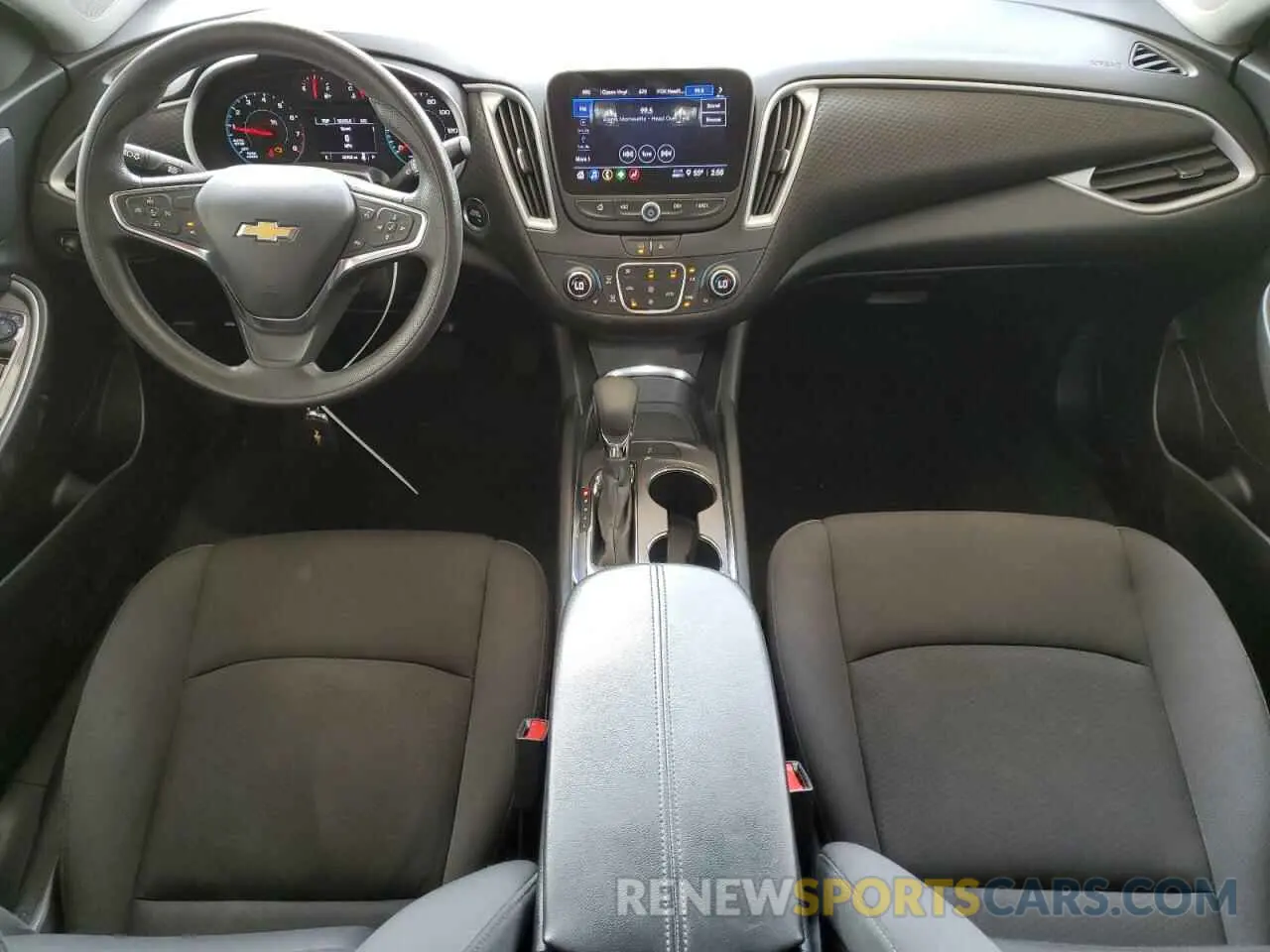 8 Photograph of a damaged car 1G1ZD5ST6PF243280 CHEVROLET MALIBU 2023