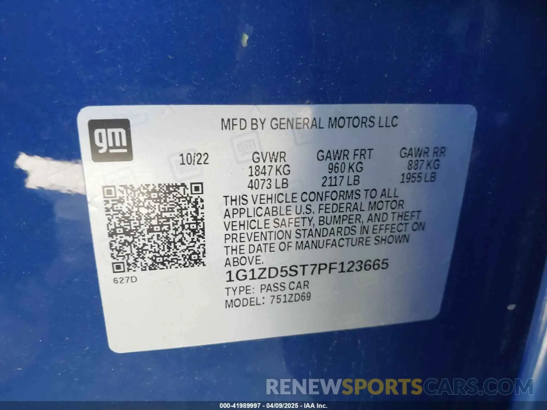 9 Photograph of a damaged car 1G1ZD5ST7PF123665 CHEVROLET MALIBU 2023