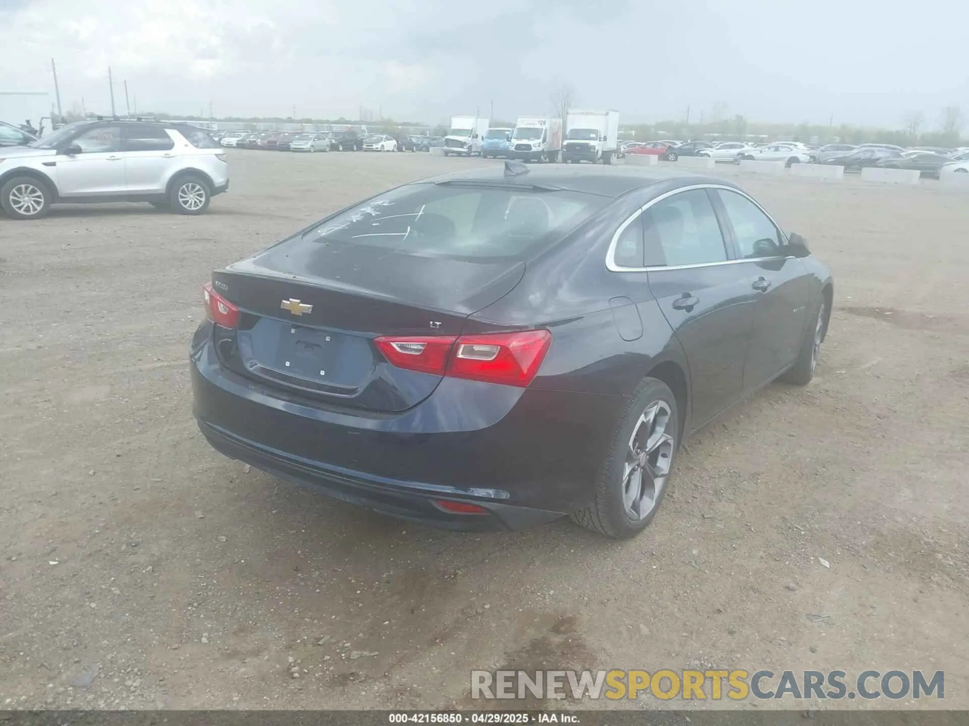 4 Photograph of a damaged car 1G1ZD5ST7PF172042 CHEVROLET MALIBU 2023