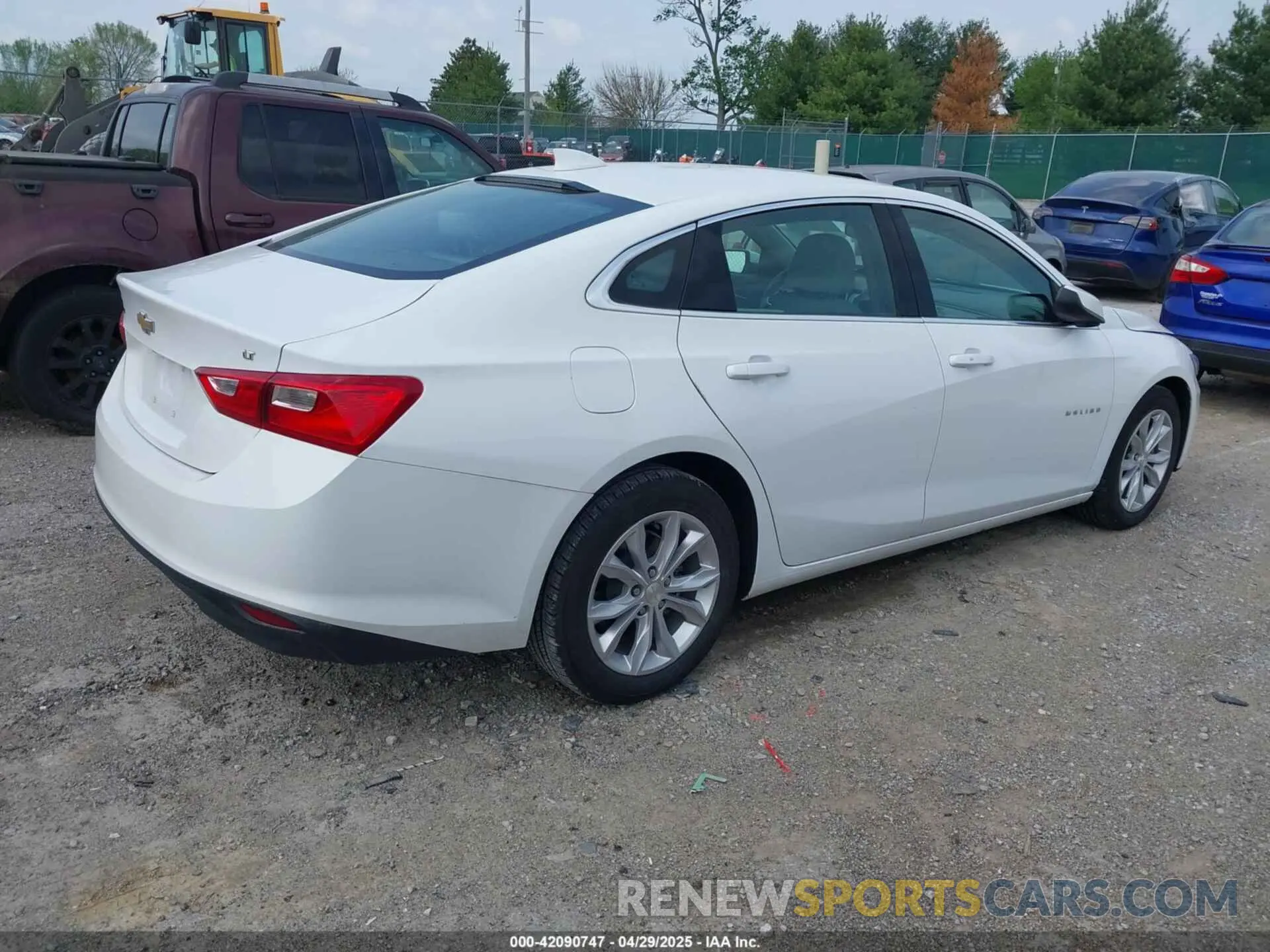 4 Photograph of a damaged car 1G1ZD5ST7PF176169 CHEVROLET MALIBU 2023