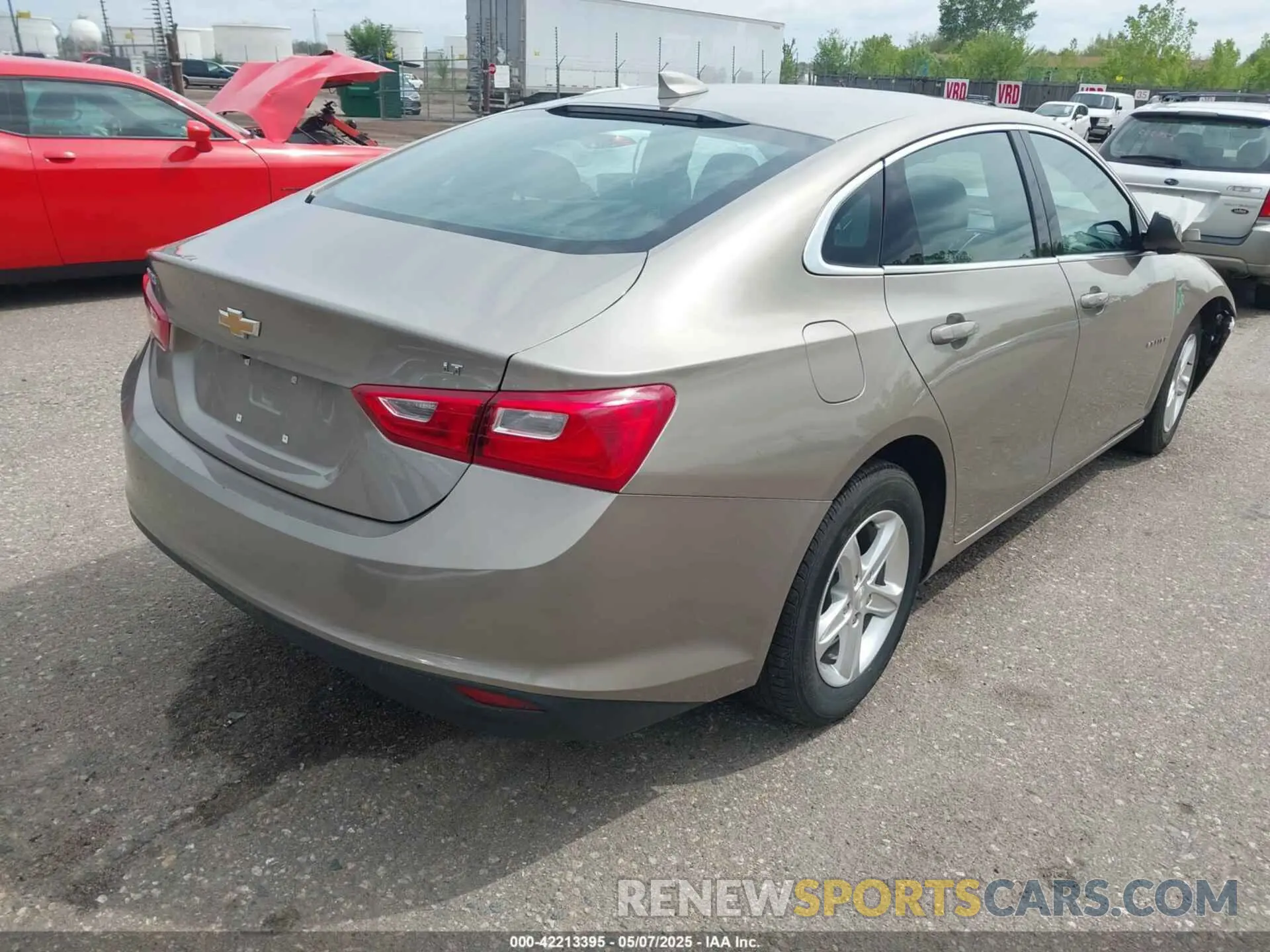 4 Photograph of a damaged car 1G1ZD5ST7PF177967 CHEVROLET MALIBU 2023